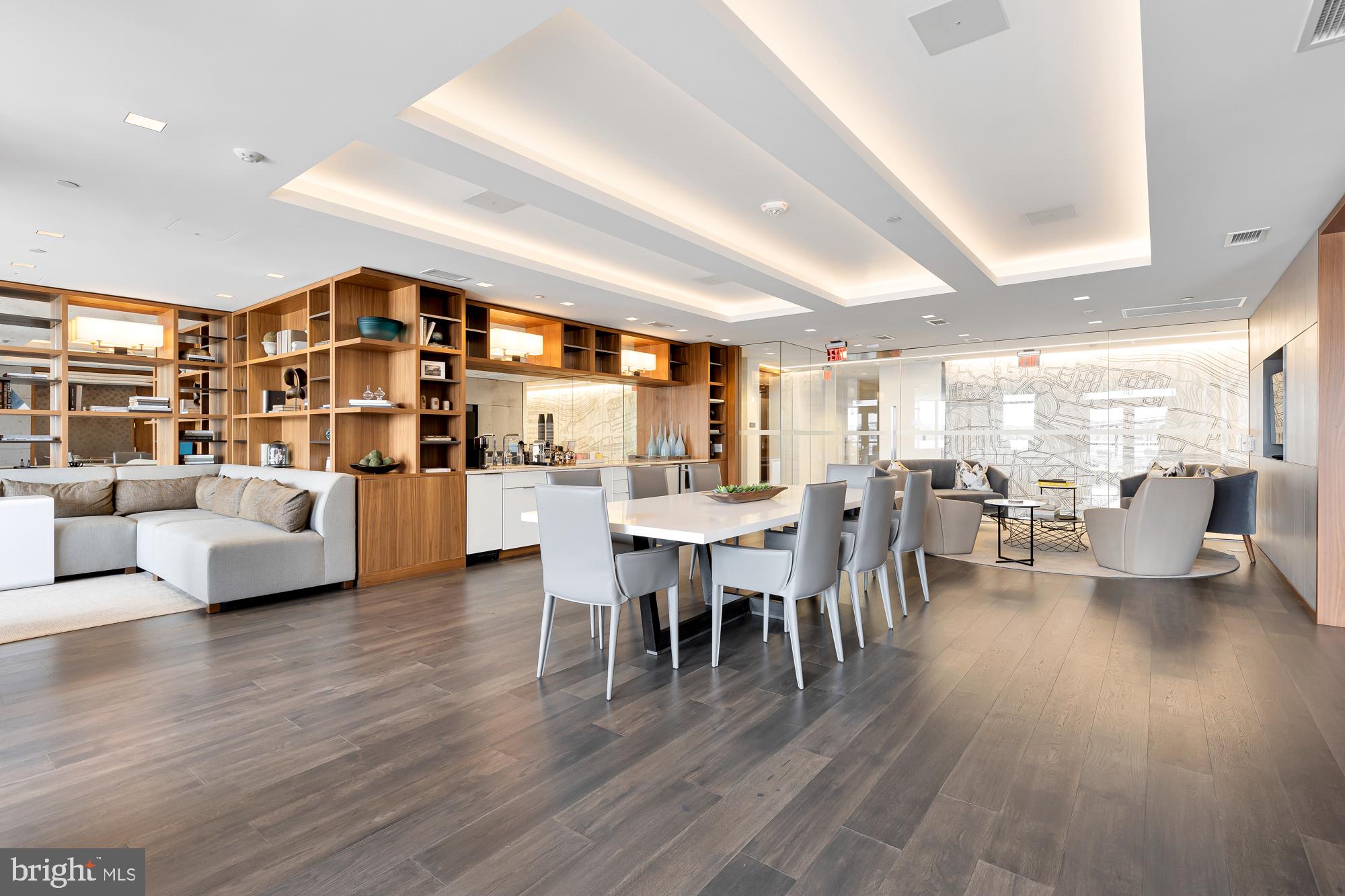 ROBINSON LANDING - Residential