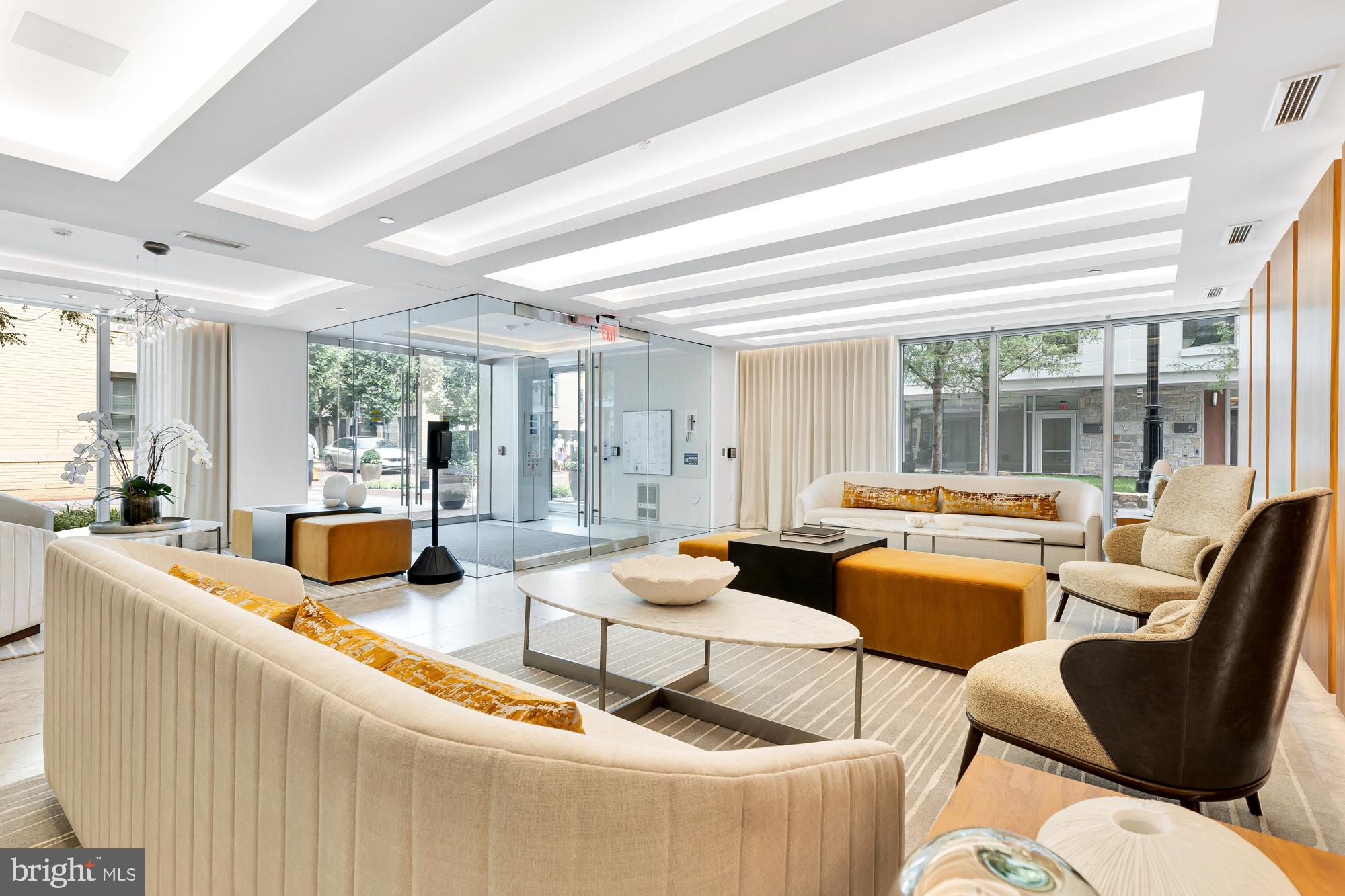 ROBINSON LANDING - Residential