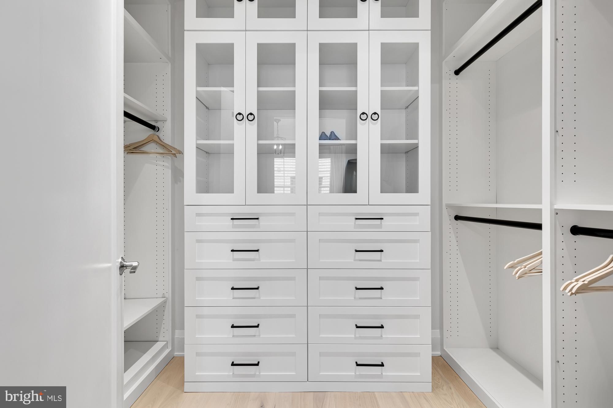 ROBINSON LANDING - Residential