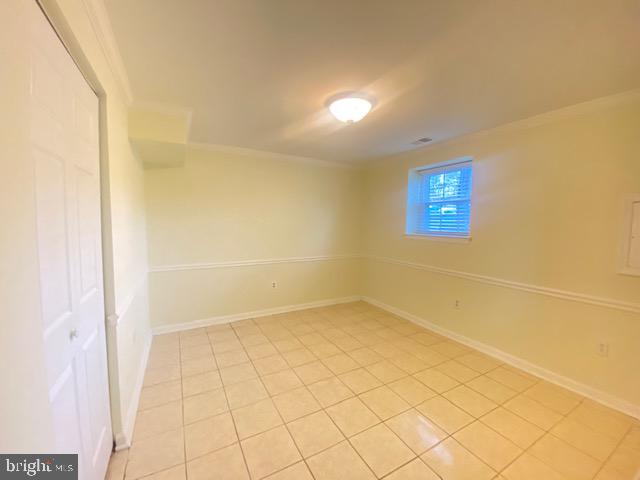 RIDGEFIELD VILLAGE - Residential Lease