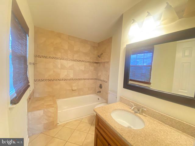 RIDGEFIELD VILLAGE - Residential Lease