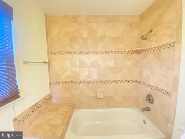 RIDGEFIELD VILLAGE - Residential Lease