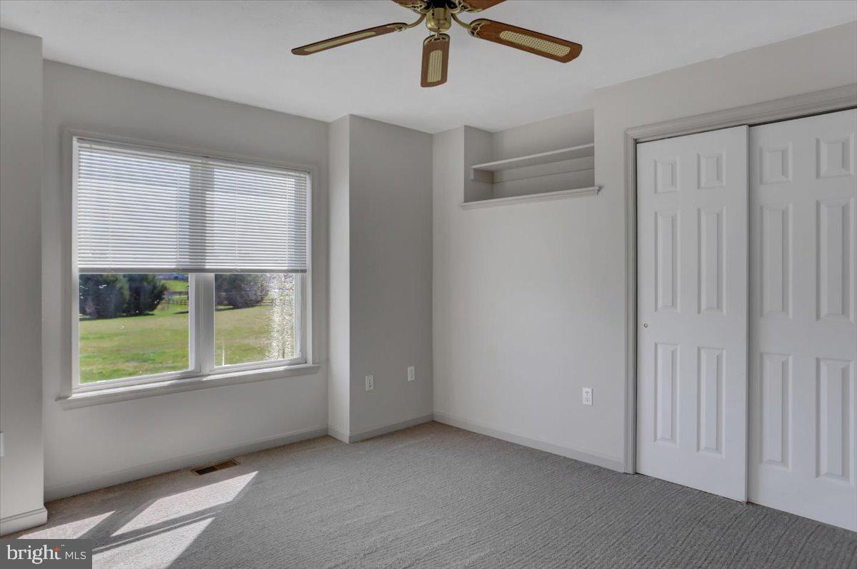 SUMMIT POINT - Residential