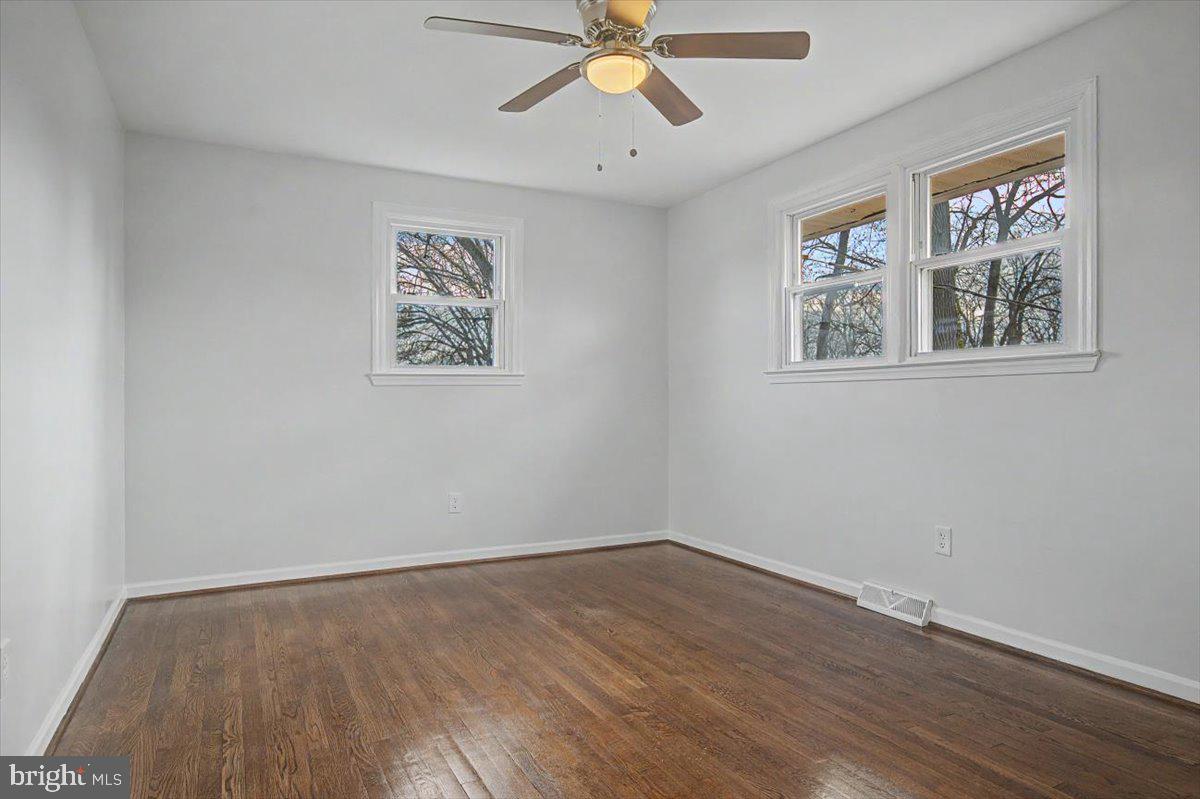 HOLIDAY HILLS - Residential