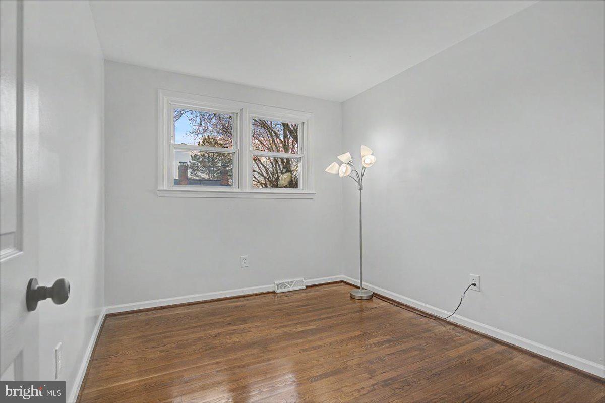 HOLIDAY HILLS - Residential