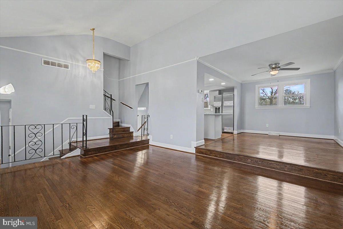 HOLIDAY HILLS - Residential