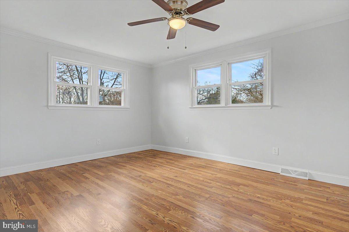 HOLIDAY HILLS - Residential