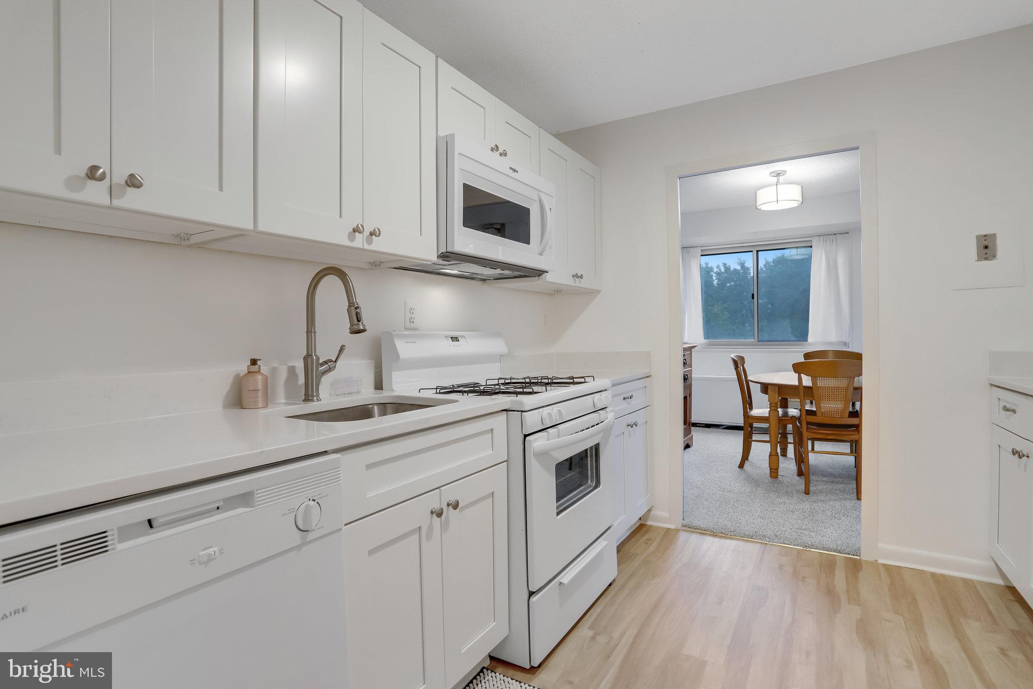 PARK PLACE - Residential Lease