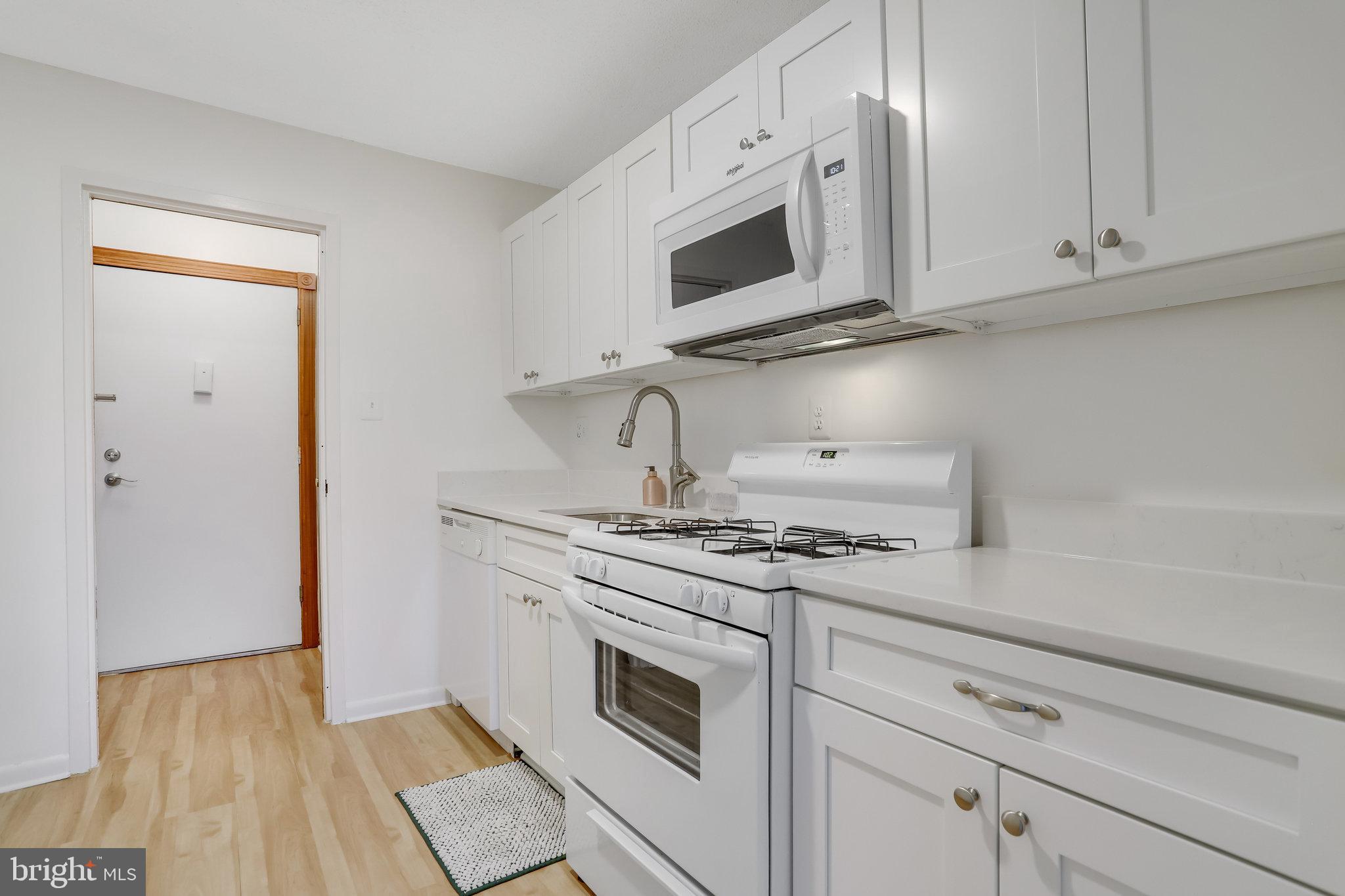 PARK PLACE - Residential Lease