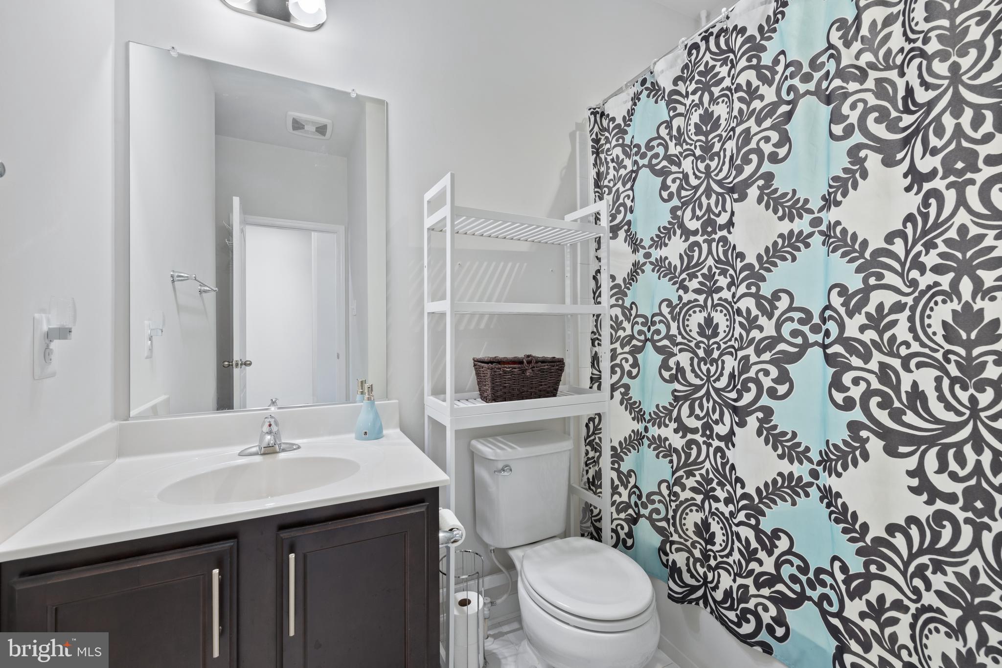 SPRING BANK - Residential