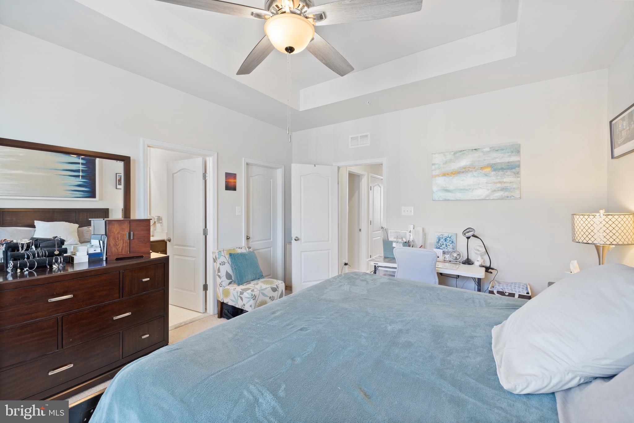 SPRING BANK - Residential