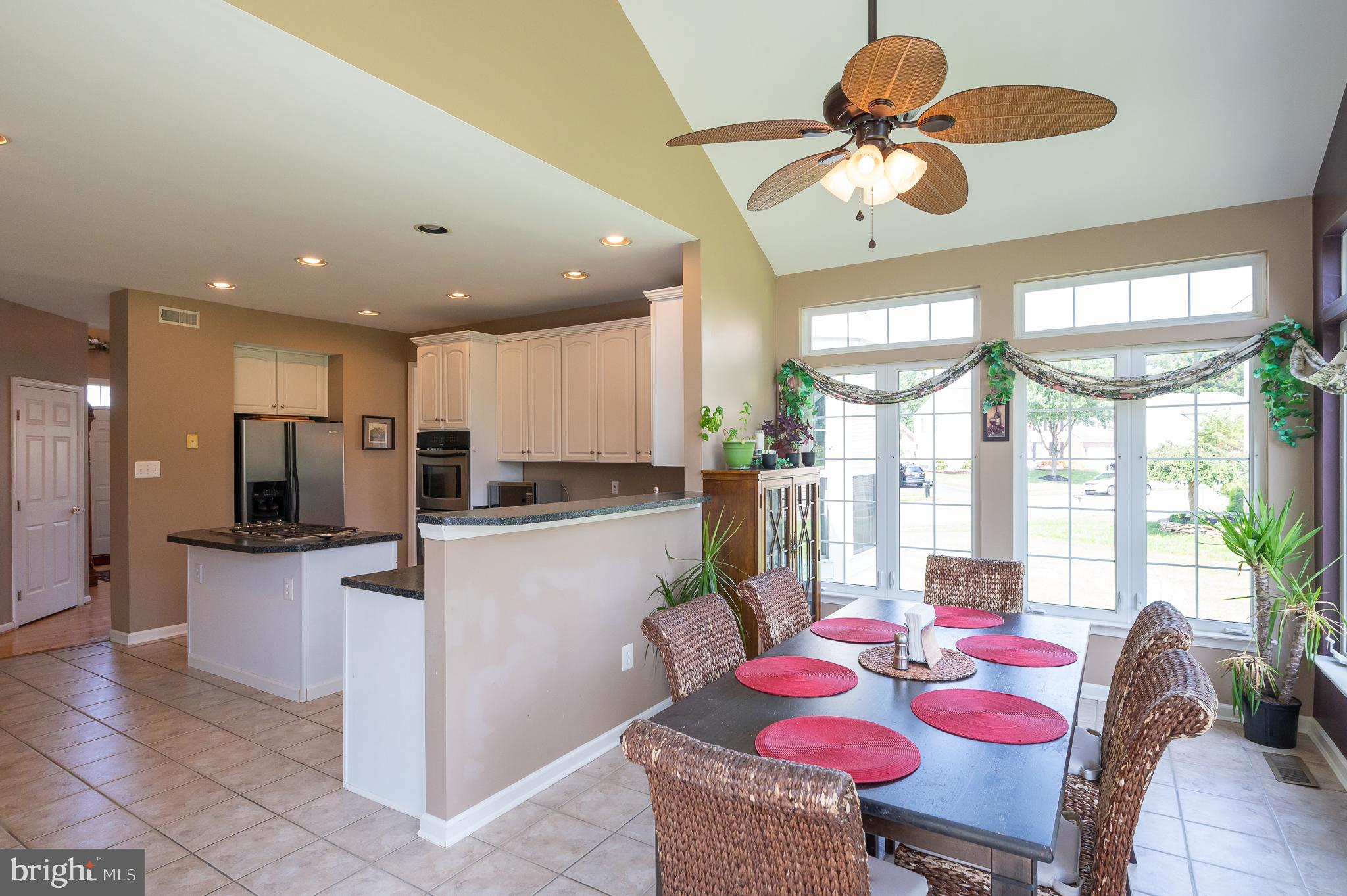 AMYCLAE EAST - Residential