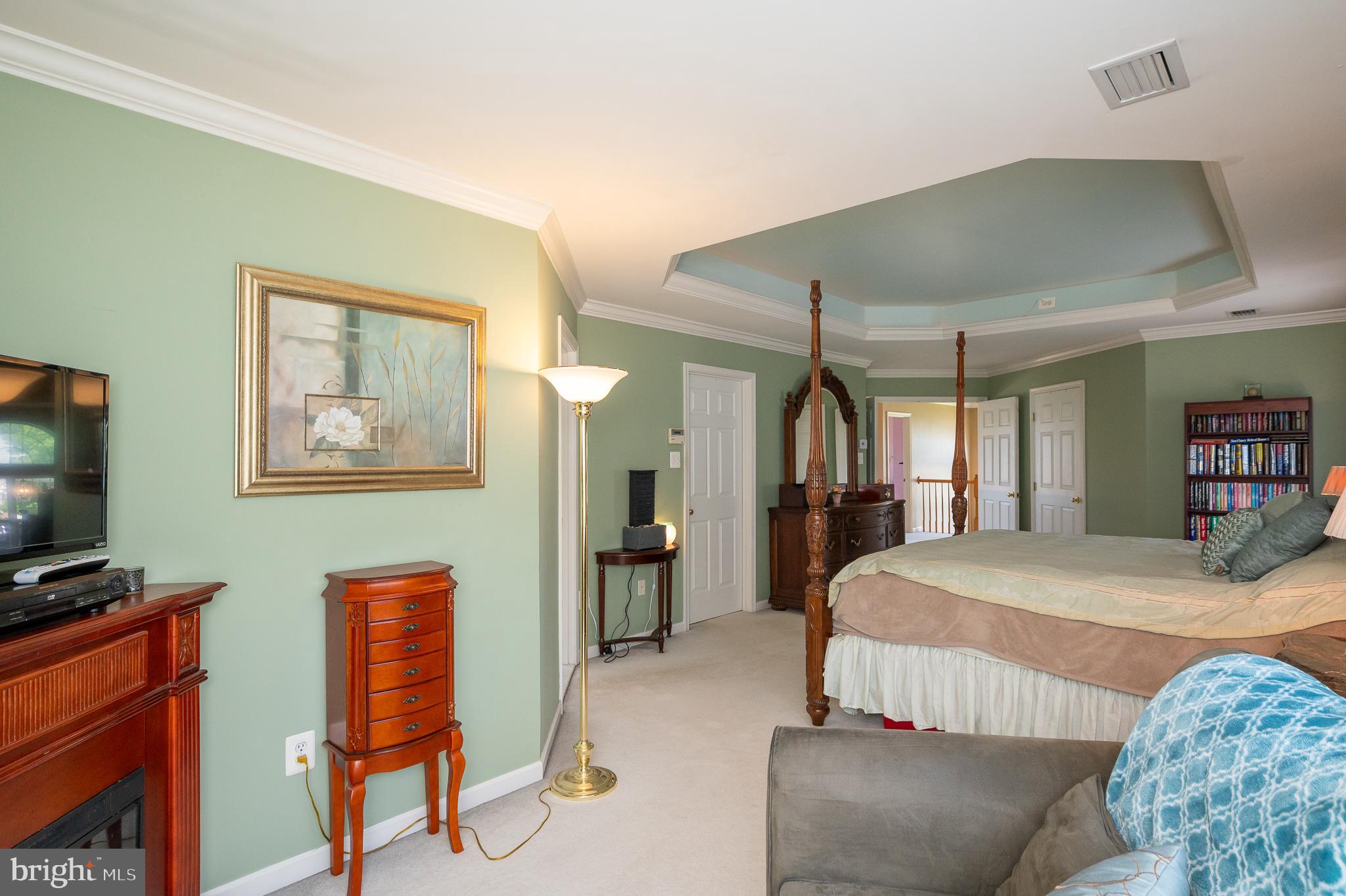 AMYCLAE EAST - Residential