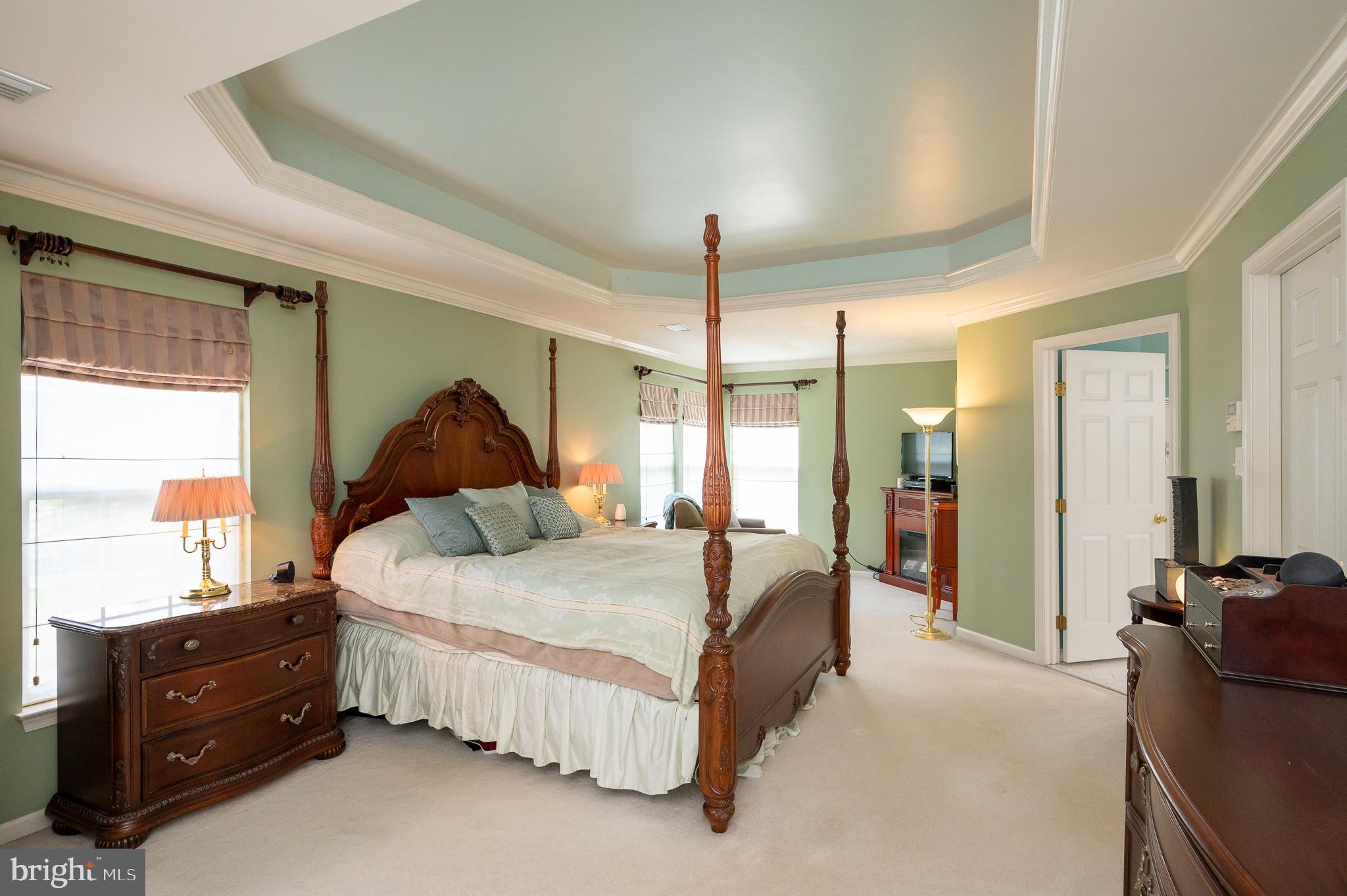 AMYCLAE EAST - Residential