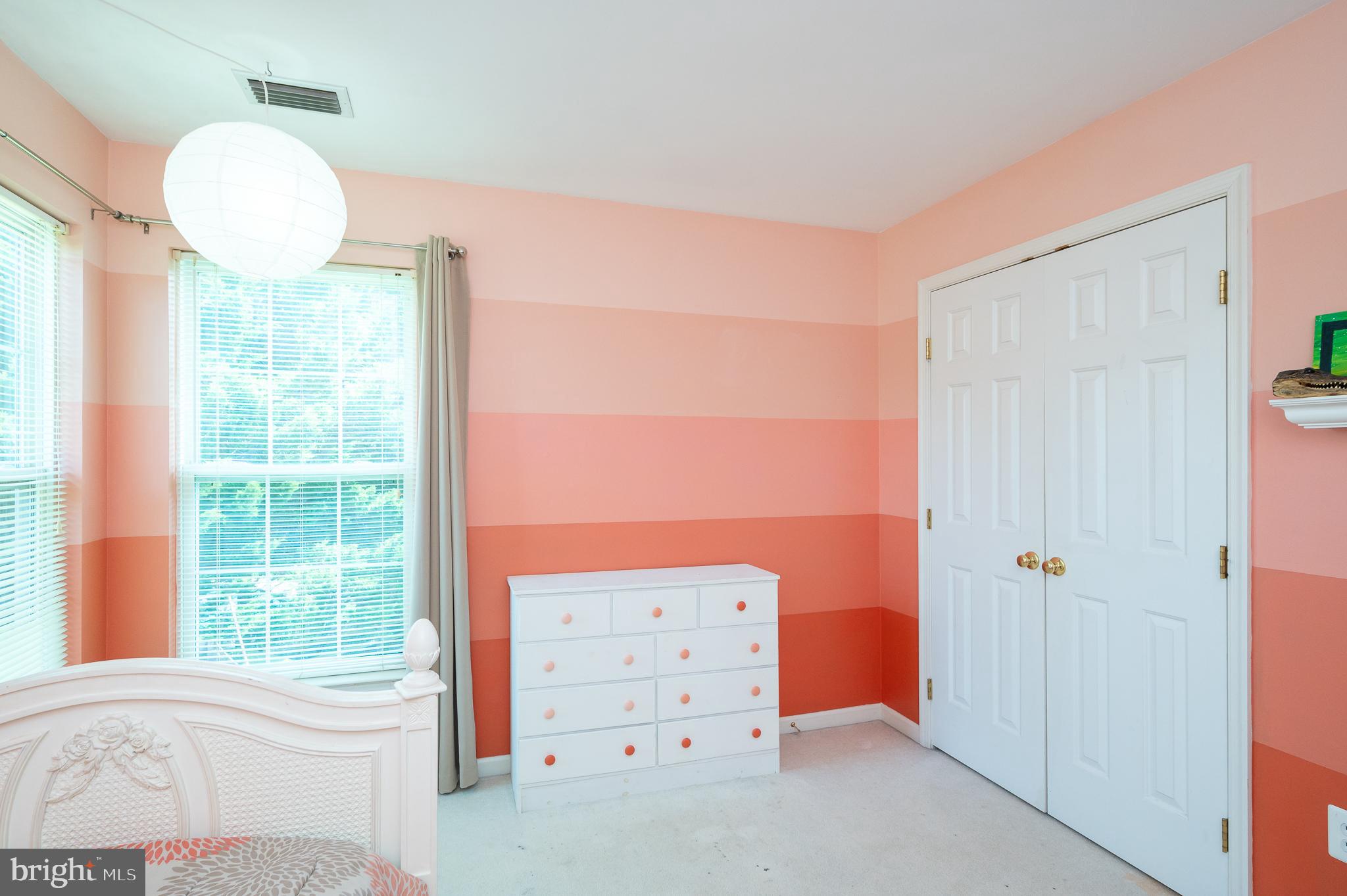 AMYCLAE EAST - Residential