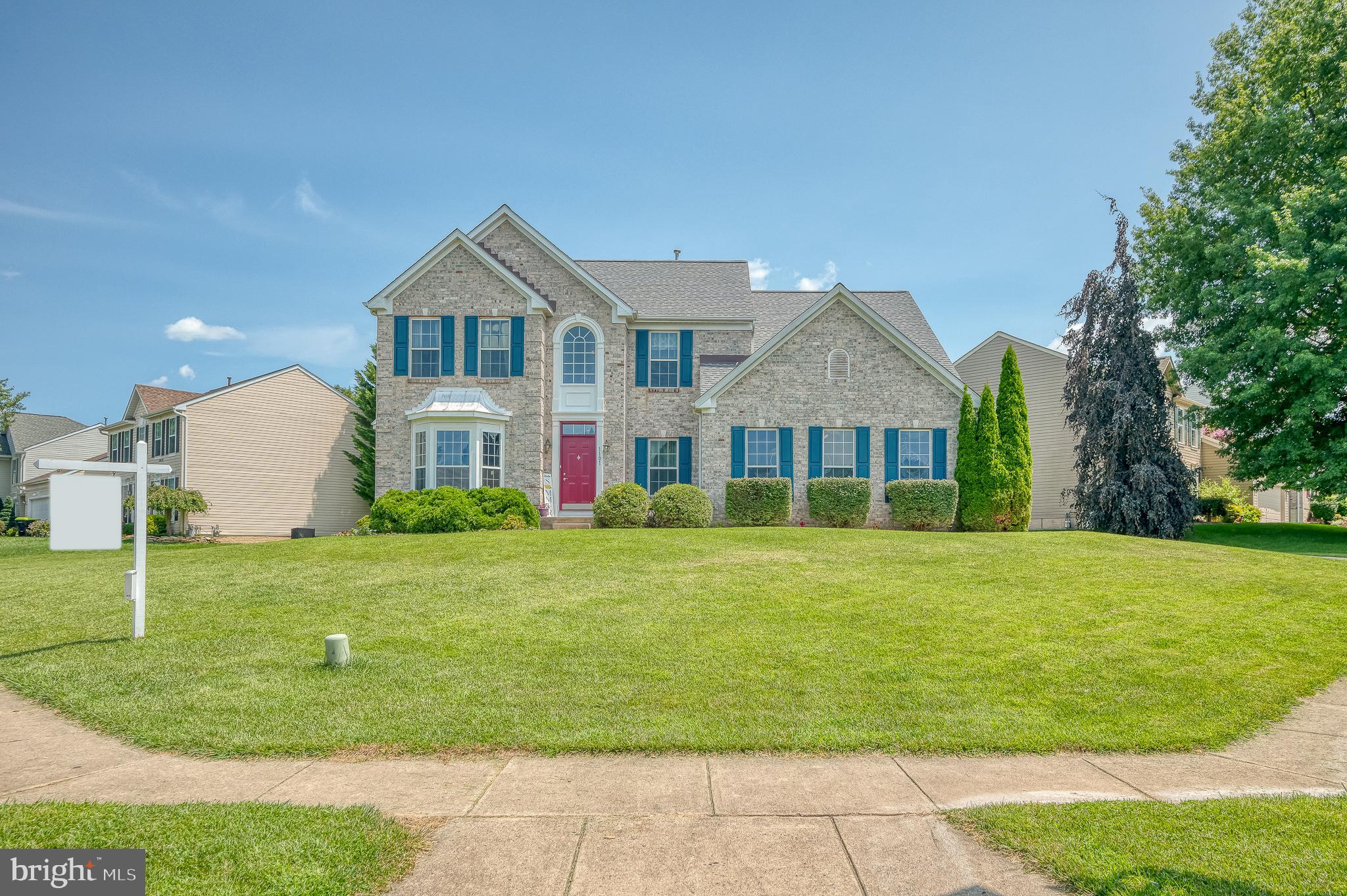 AMYCLAE EAST - Residential