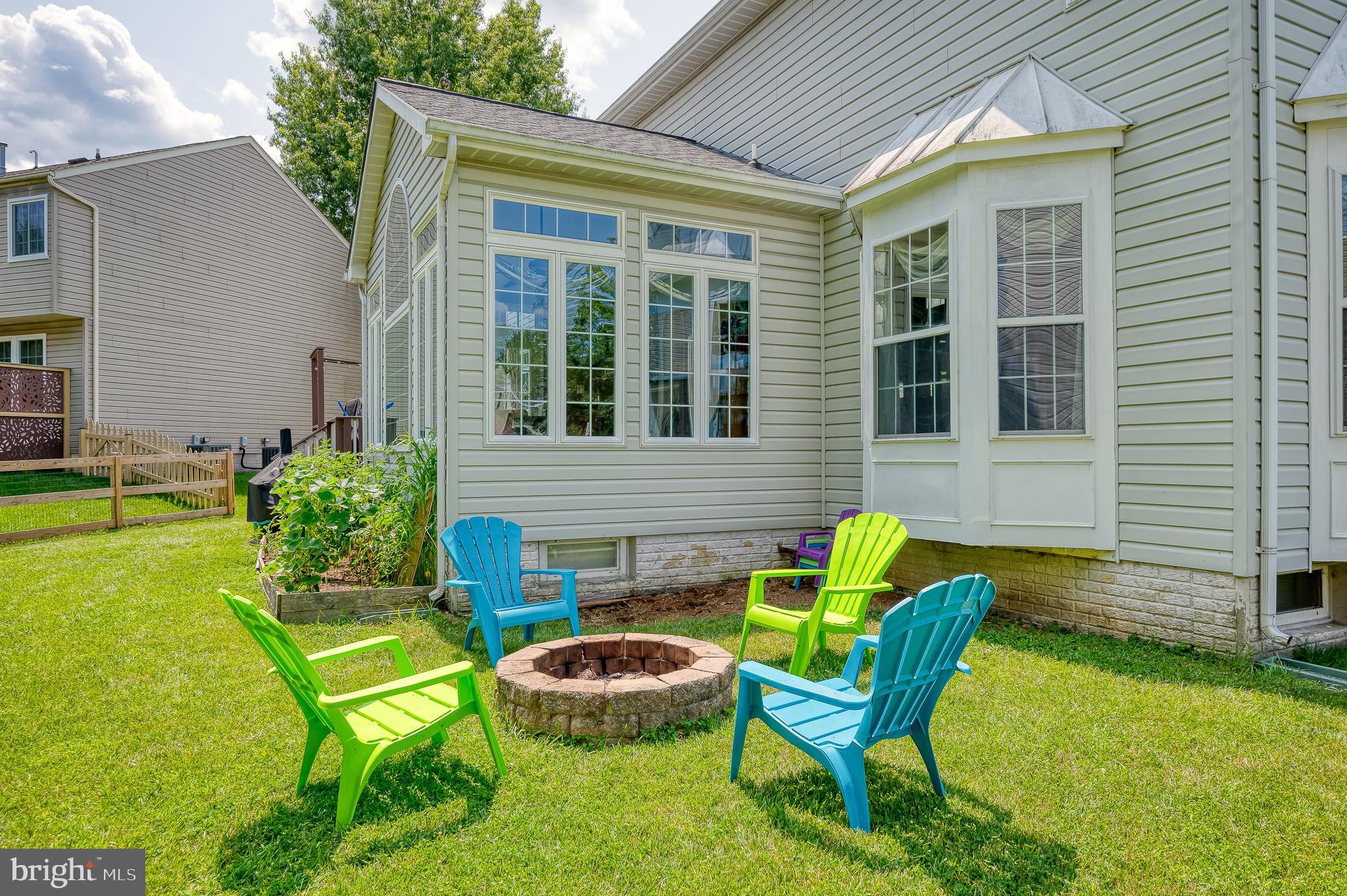 AMYCLAE EAST - Residential