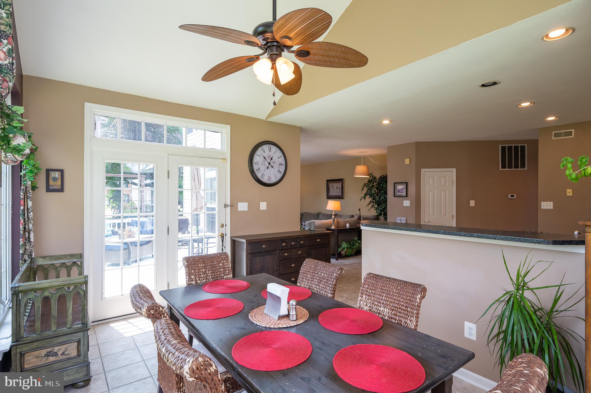 AMYCLAE EAST - Residential