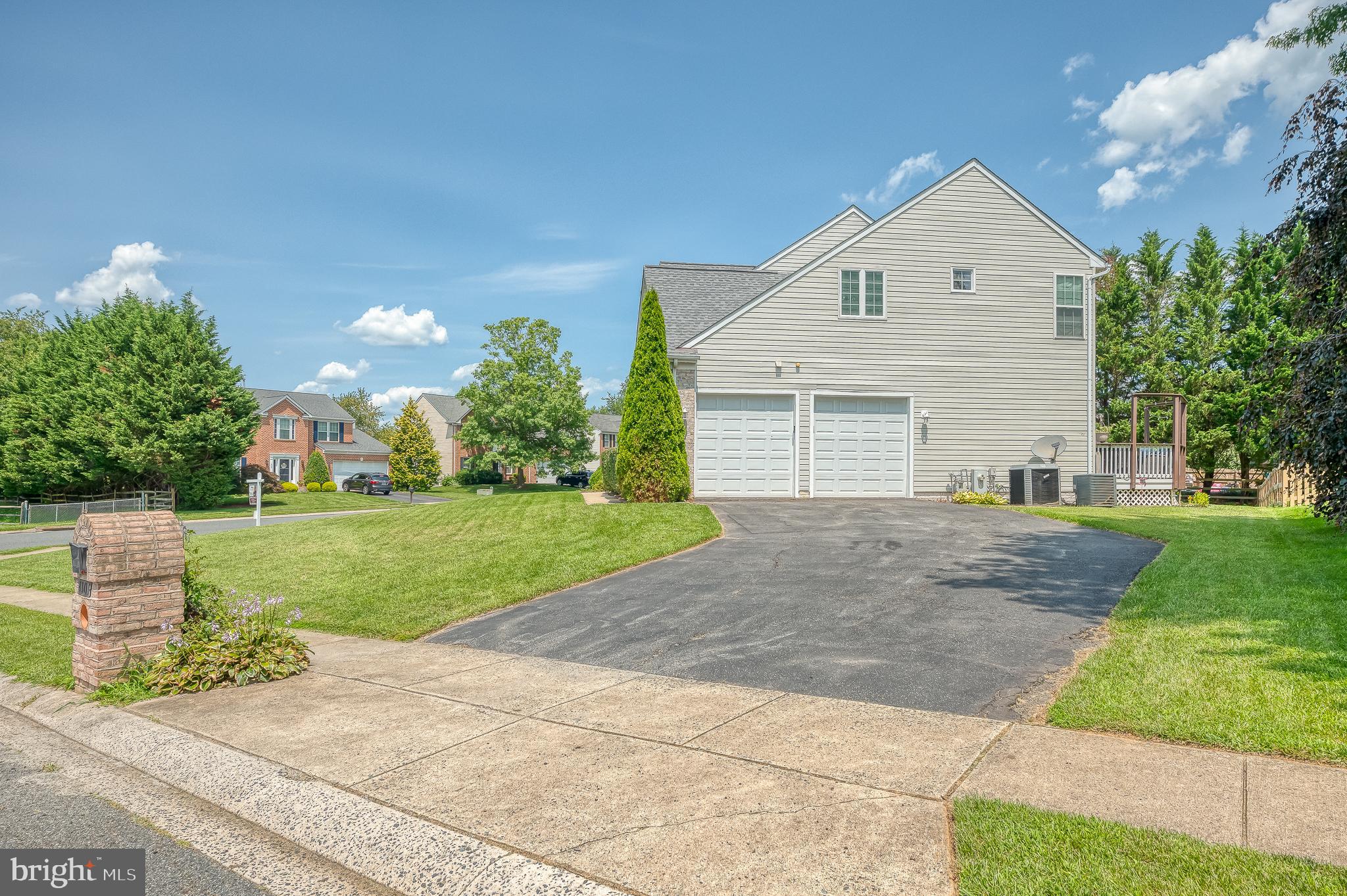 AMYCLAE EAST - Residential