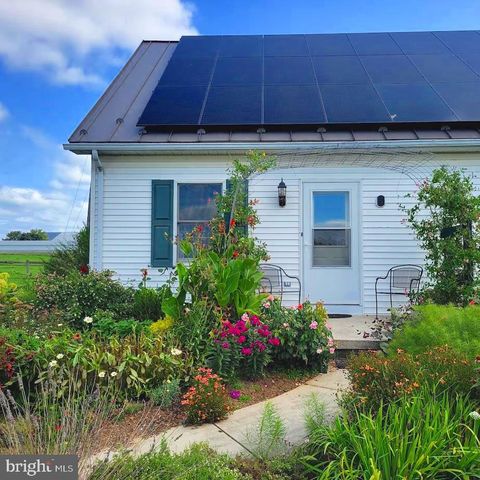 Condo For Rent - 10093 Shale Road Rd<br/> SHIPPENSBURG, PA 17257