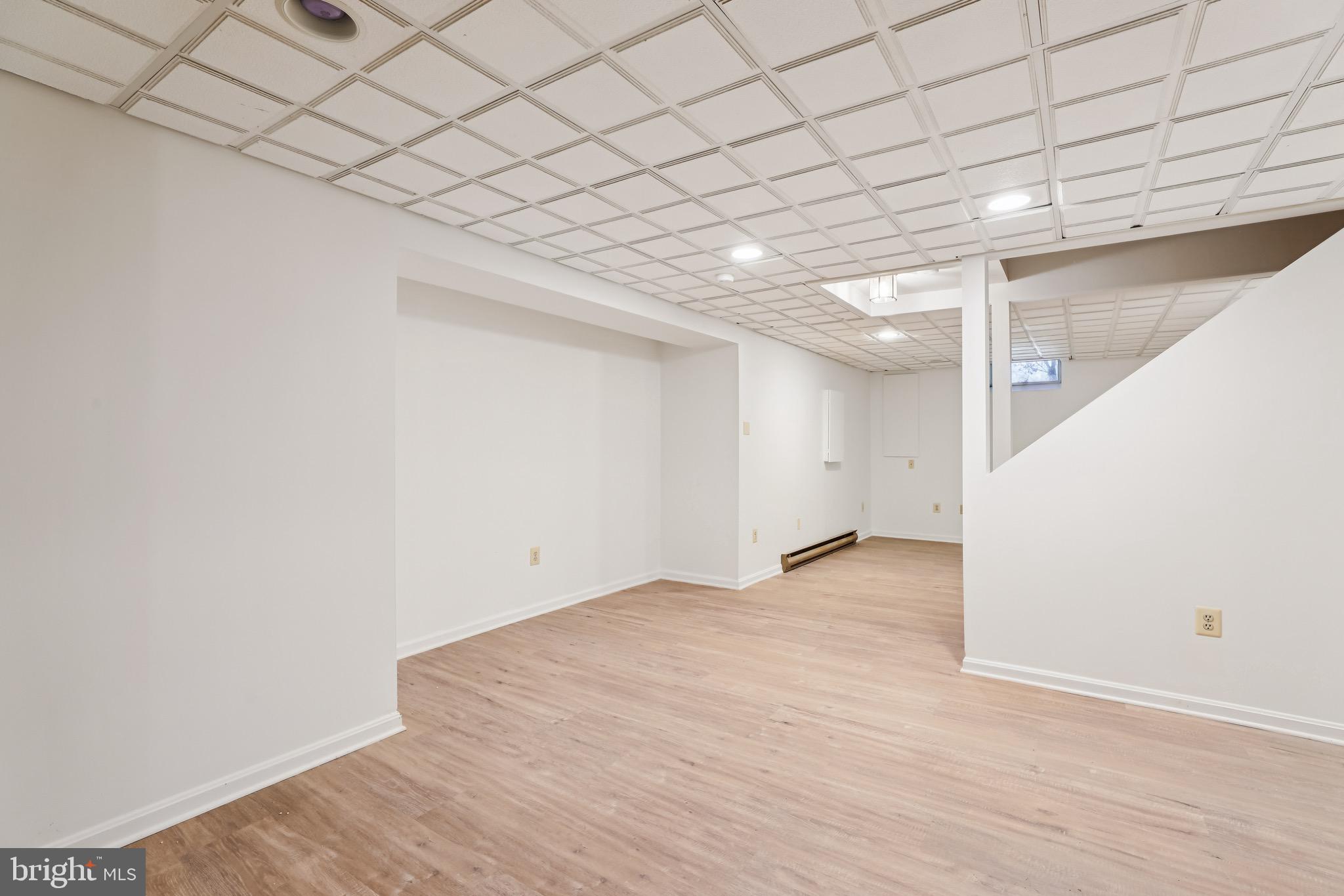 VALLEY MEDE - Residential