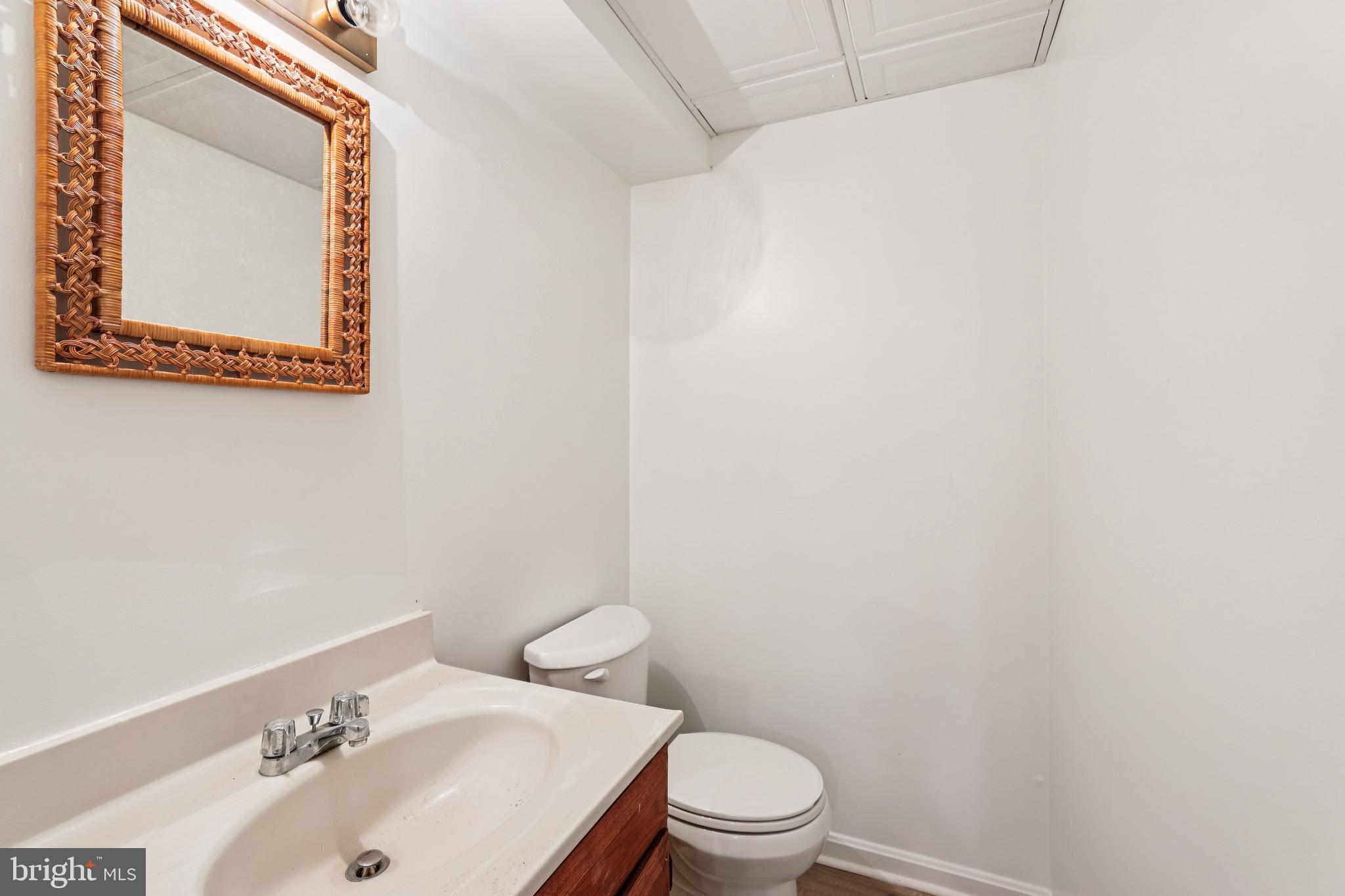 VALLEY MEDE - Residential