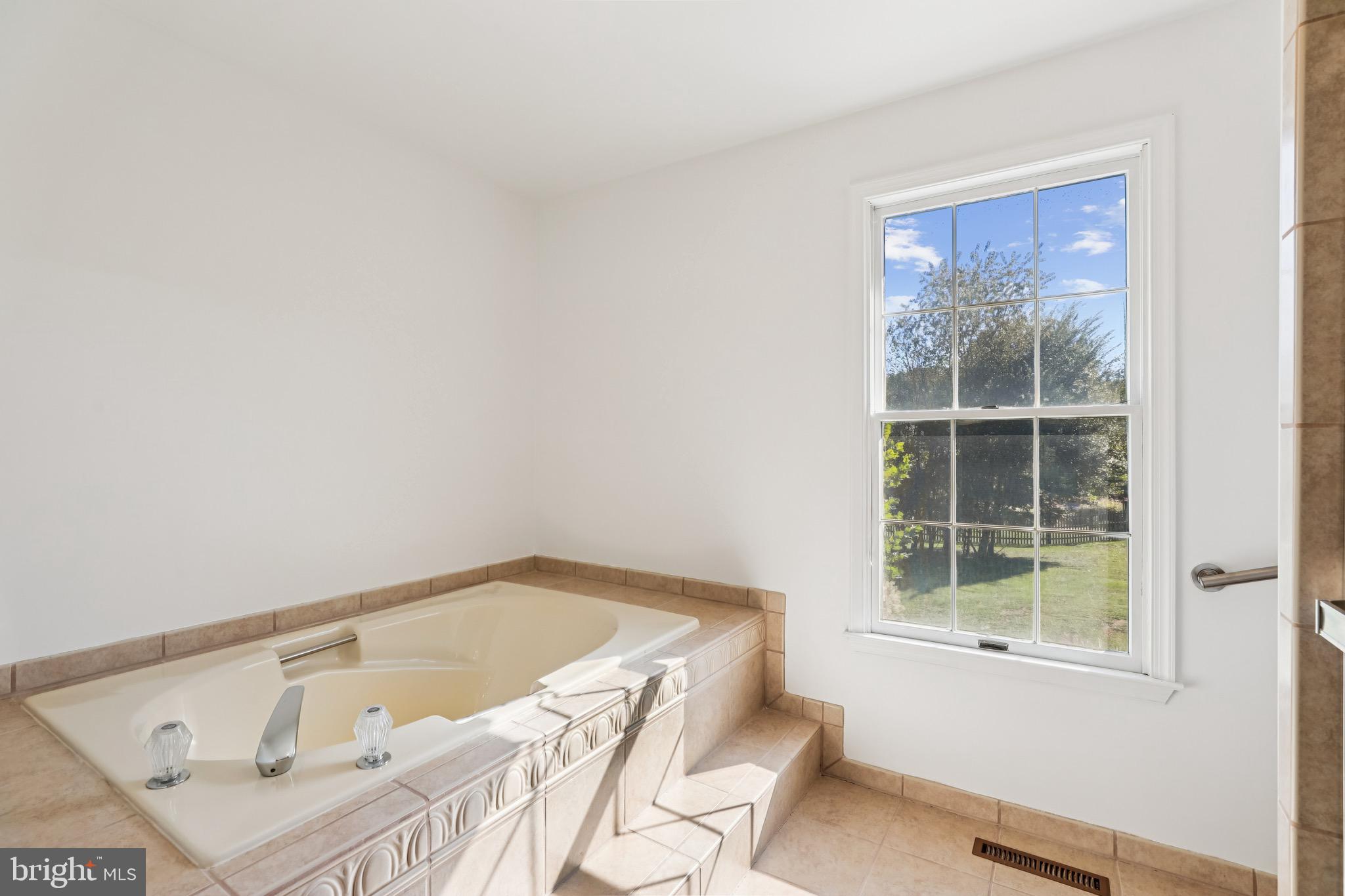 VALLEY MEDE - Residential