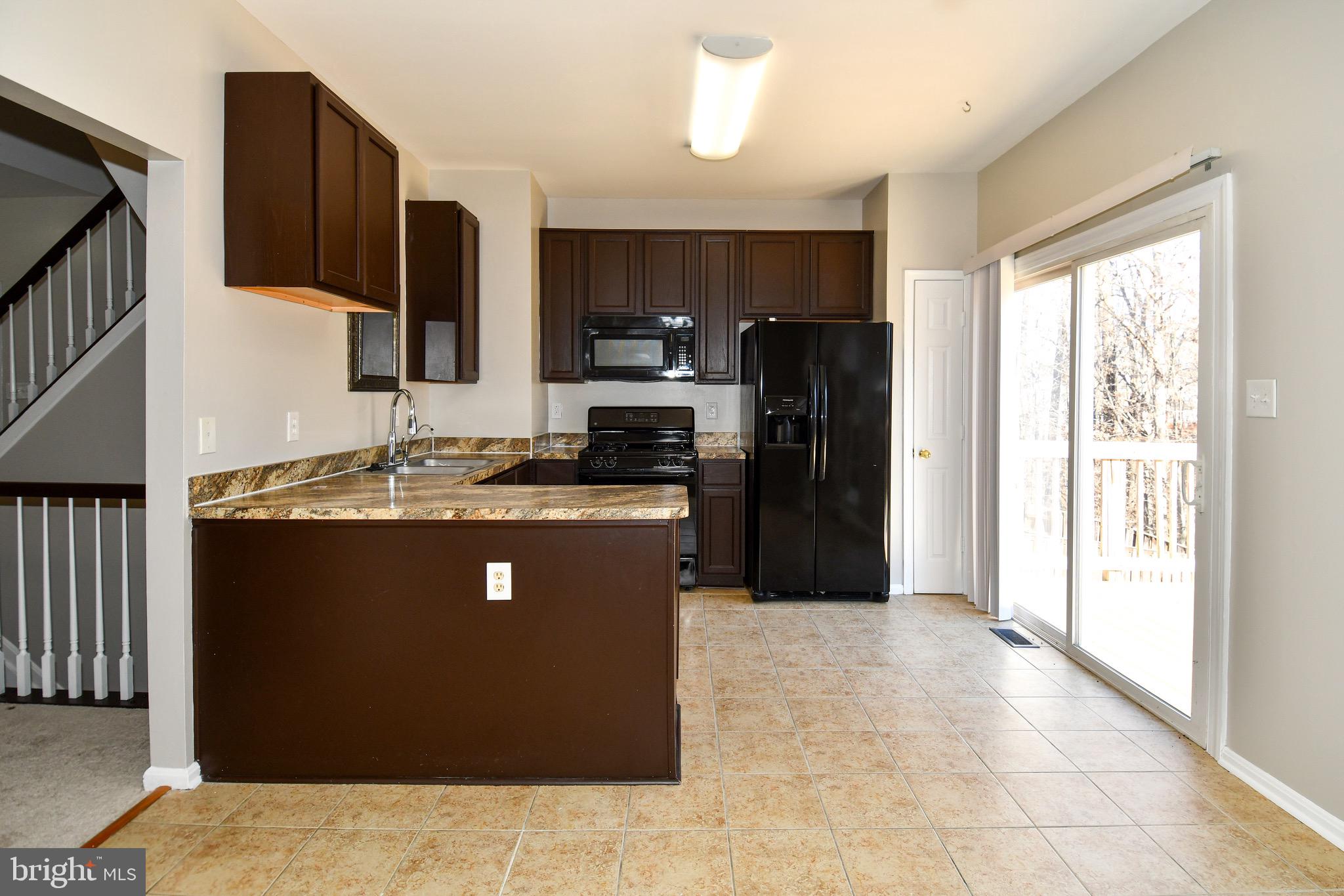 SOUTHLAKE AT MONTCLAIR - Residential