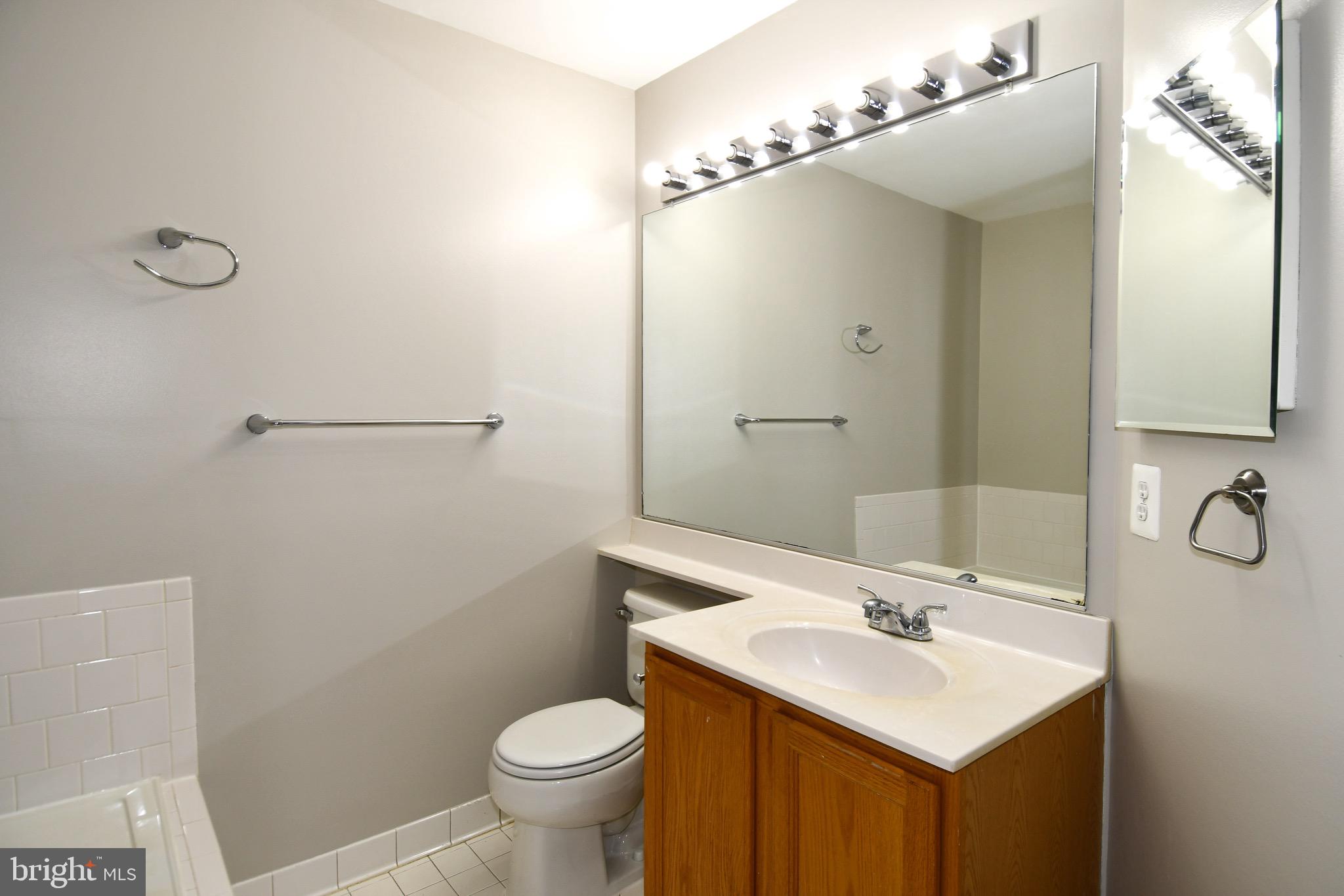 SOUTHLAKE AT MONTCLAIR - Residential