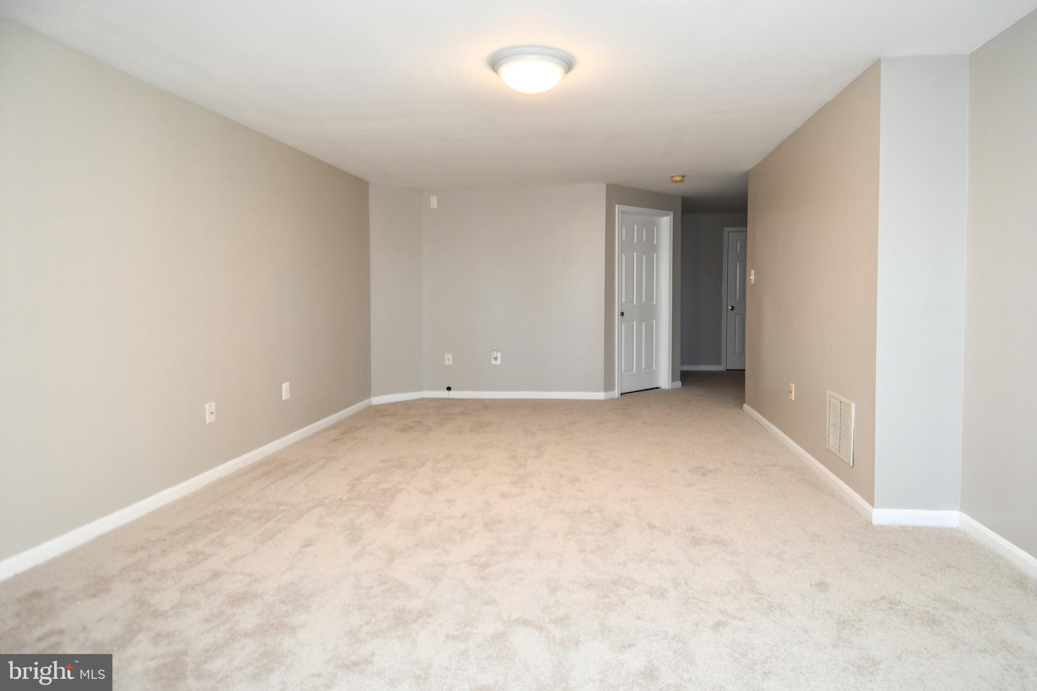 SOUTHLAKE AT MONTCLAIR - Residential