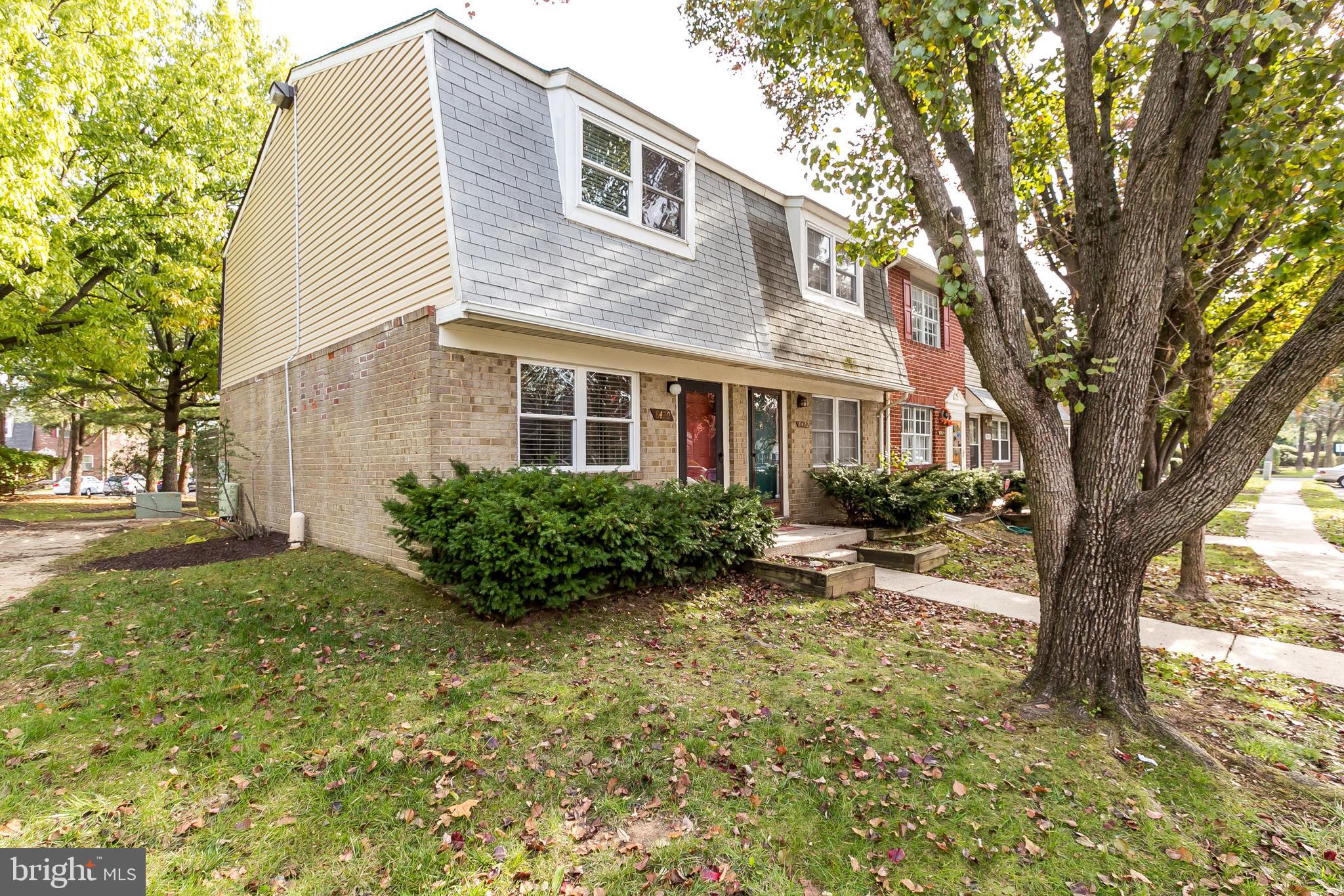 SUSSEX SQUARE CONDO - Residential