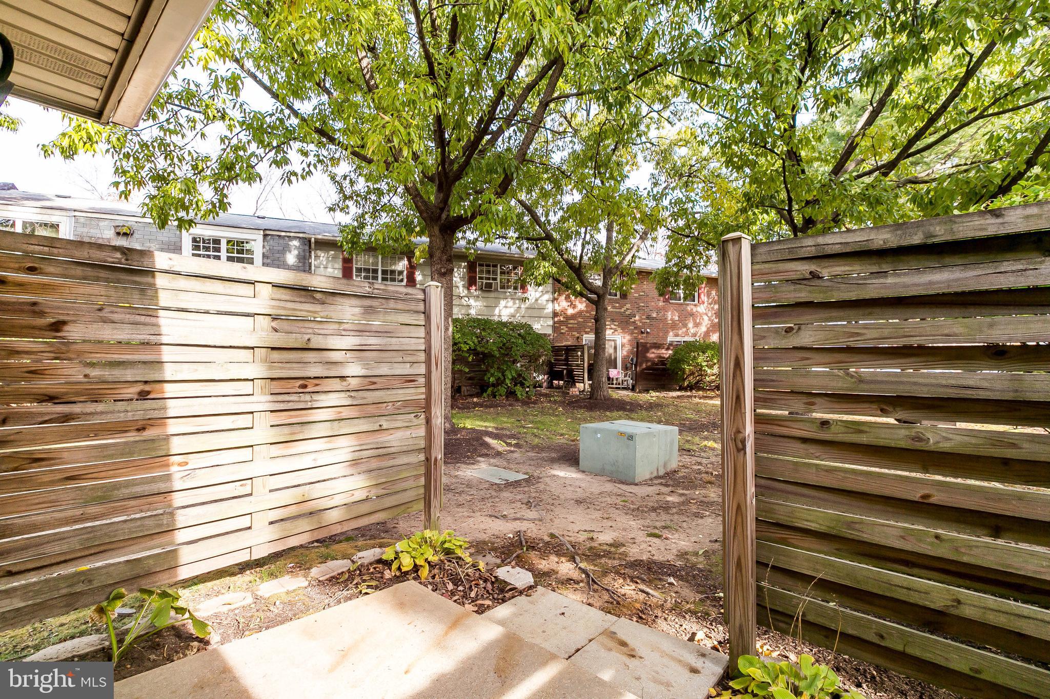 SUSSEX SQUARE CONDO - Residential