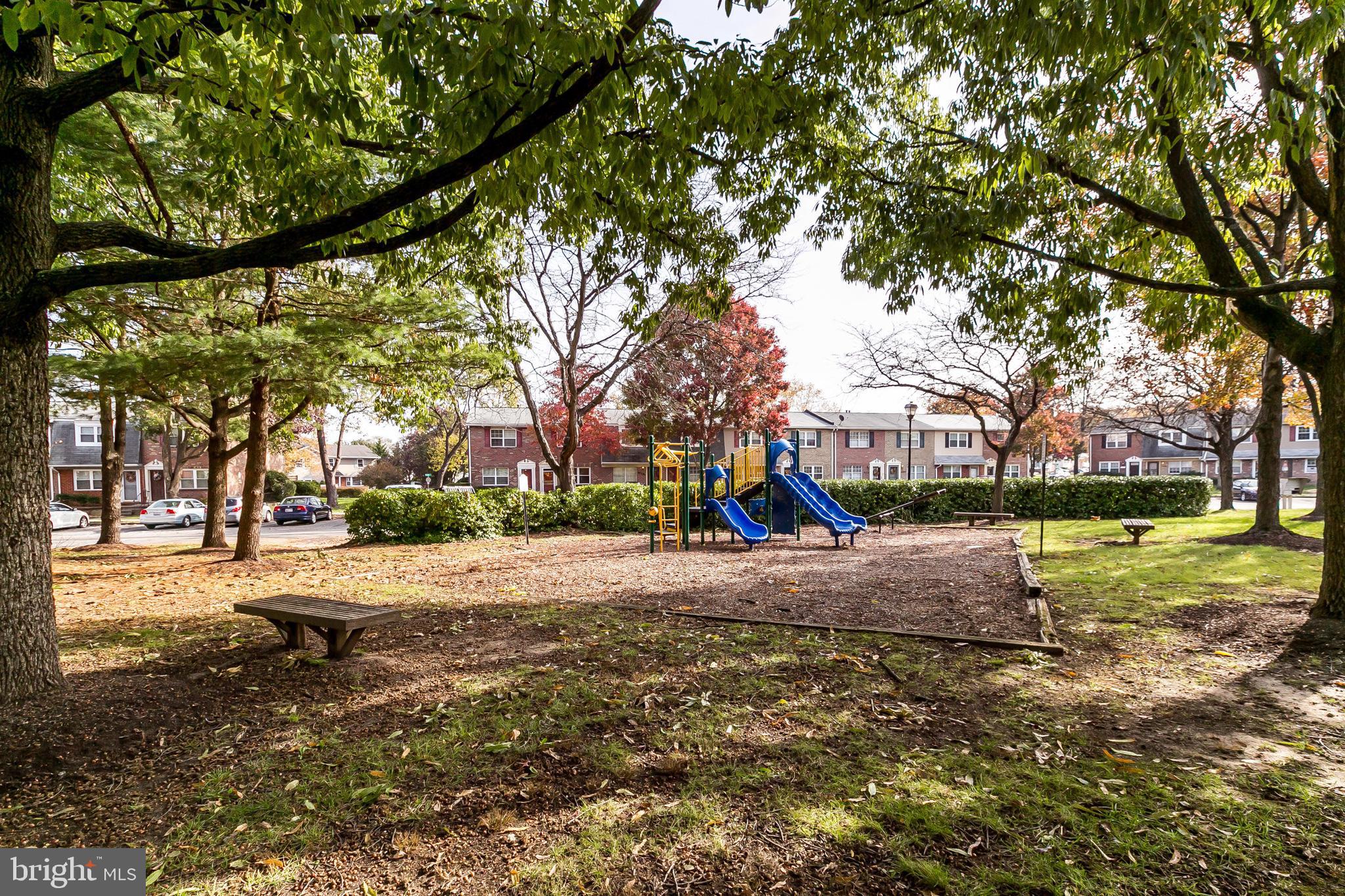 SUSSEX SQUARE CONDO - Residential