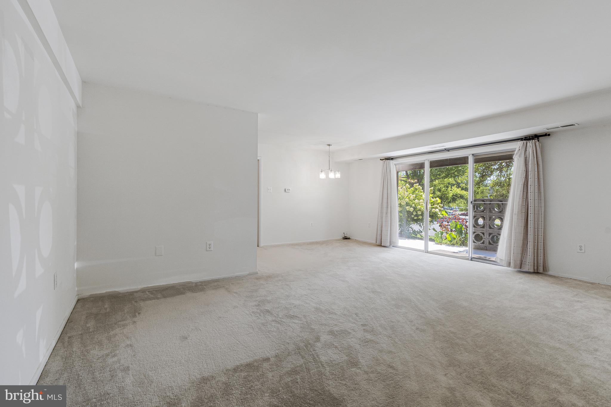 204 PARK TERRACE COURT SE 25