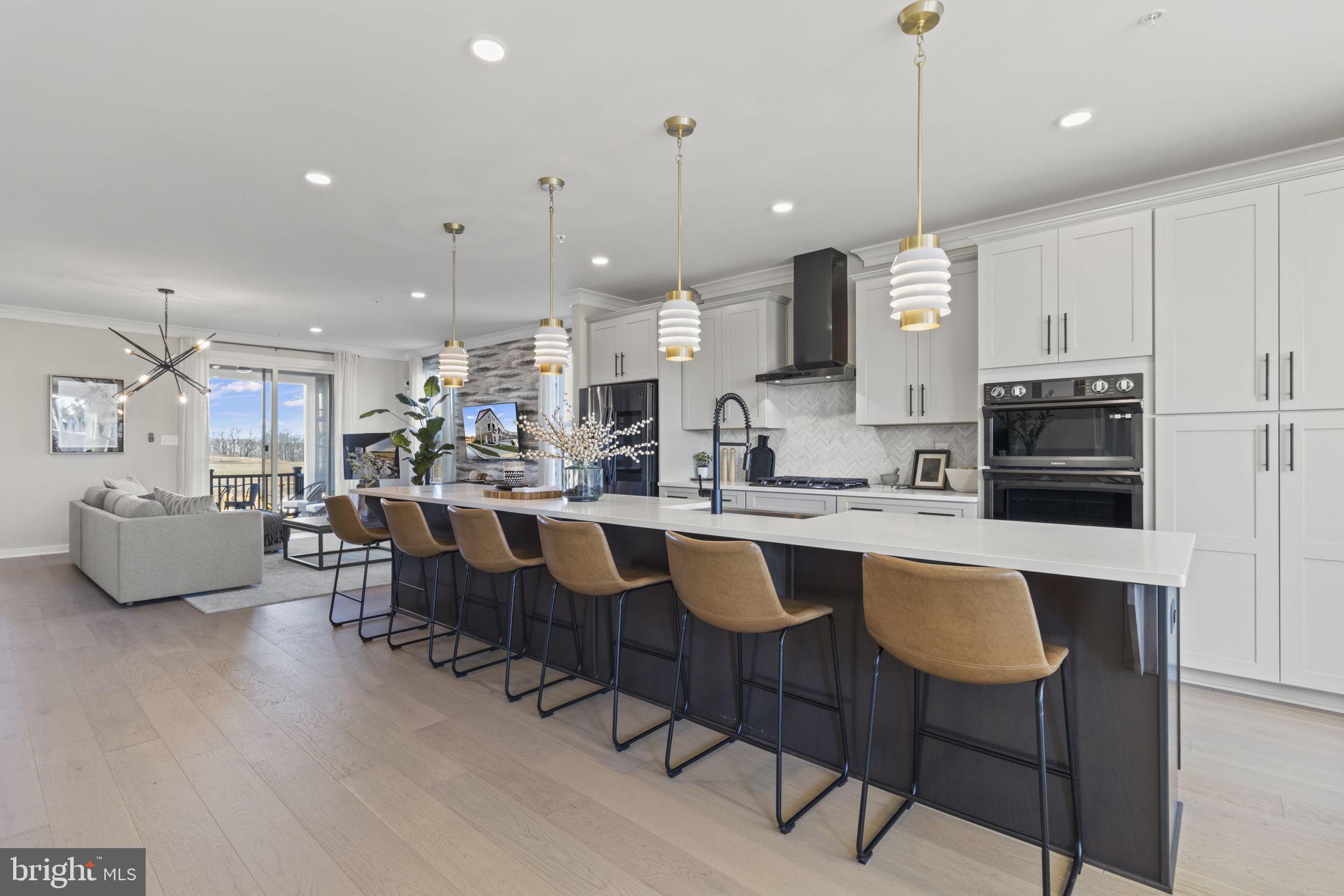 201 SUMMIT POINT BOULEVARD