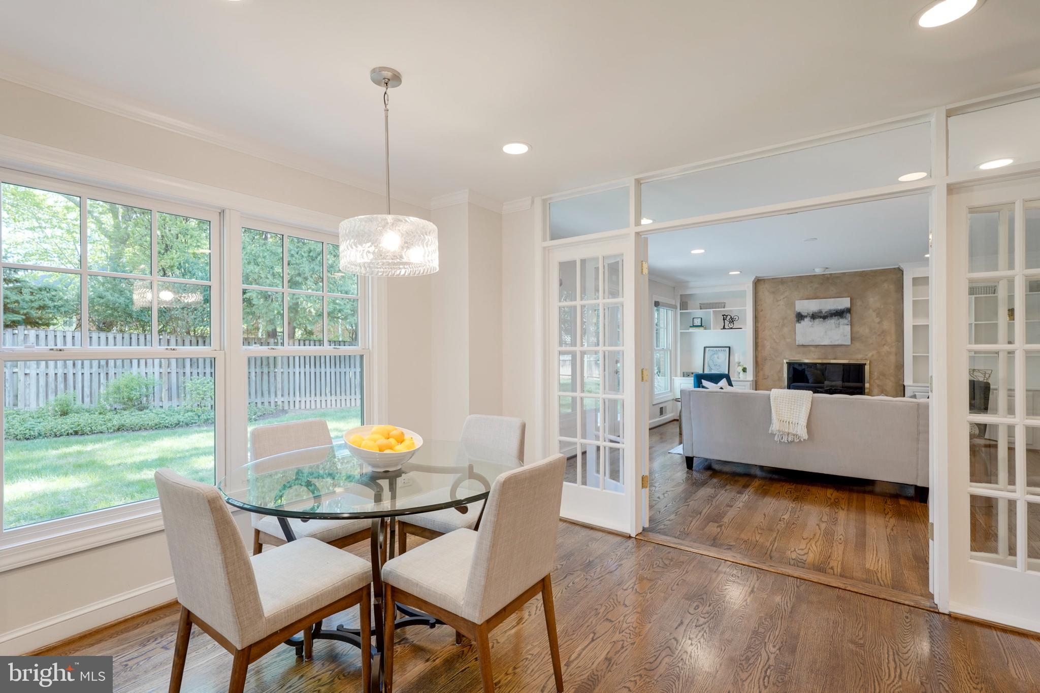 KENWOOD PARK - Residential