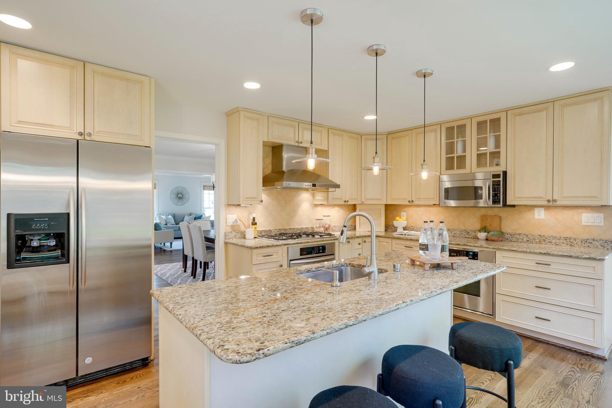 KENWOOD PARK - Residential