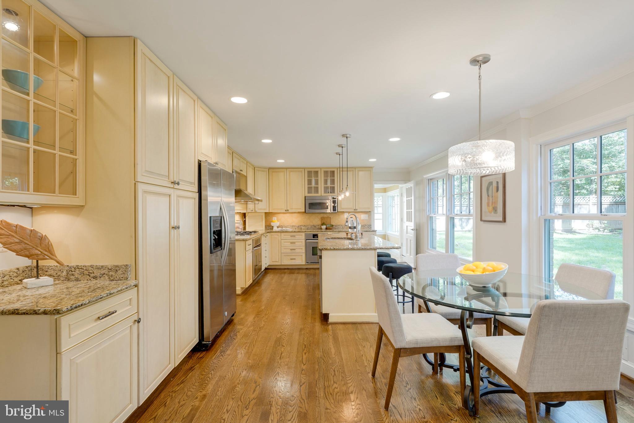 KENWOOD PARK - Residential