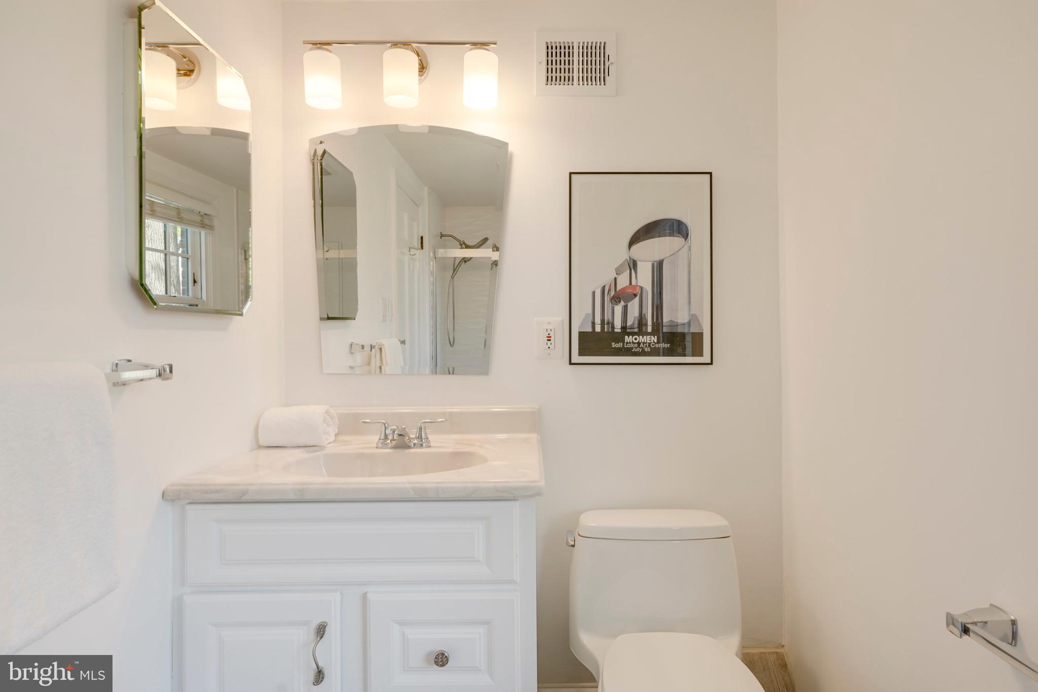 KENWOOD PARK - Residential