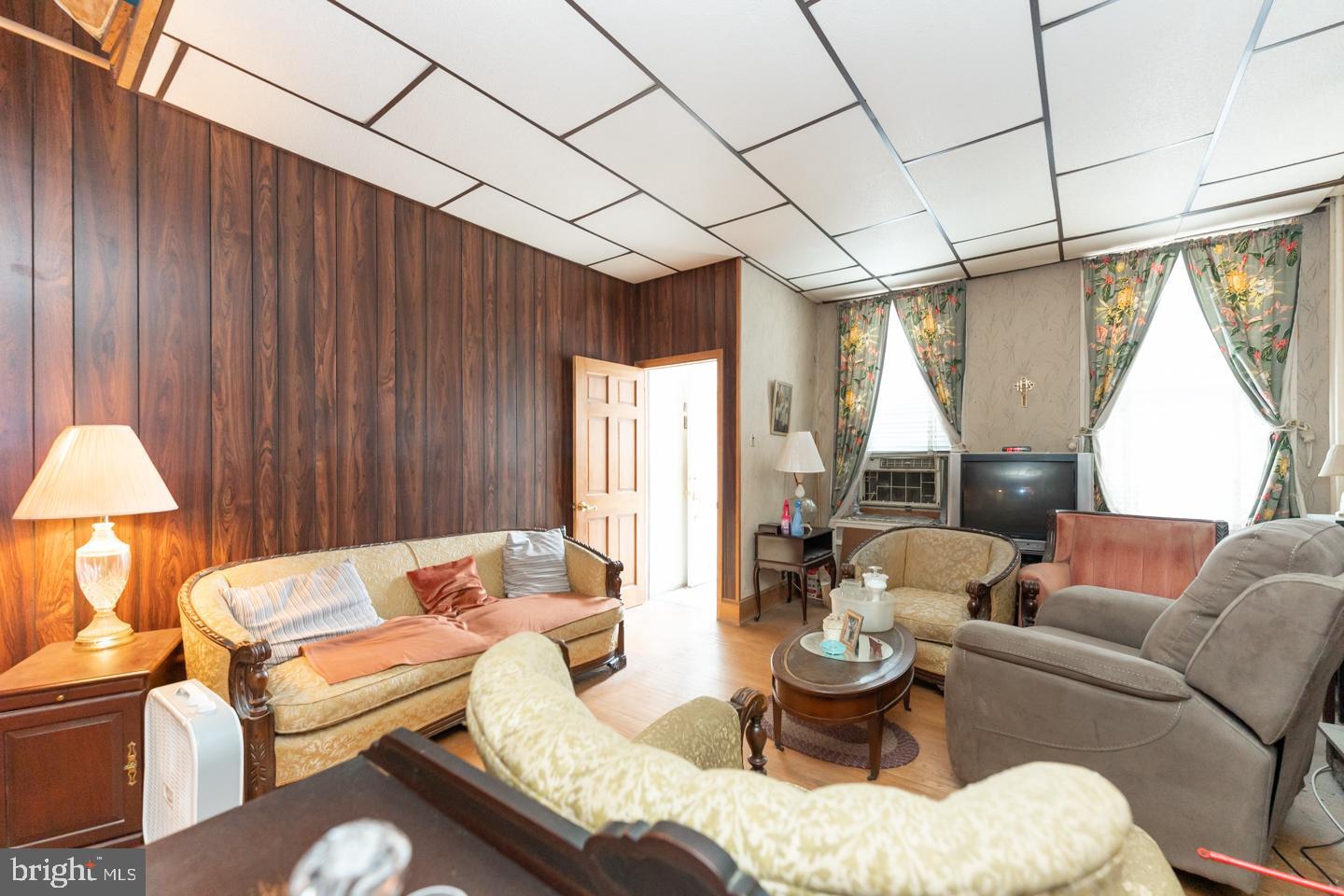PASSYUNK SQUARE - Residential