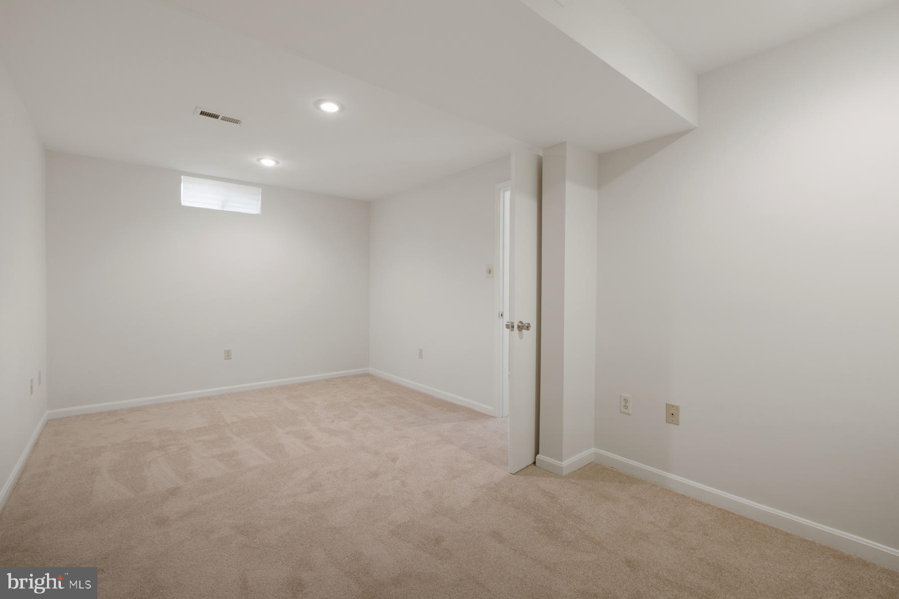 DEVON GREEN - Residential