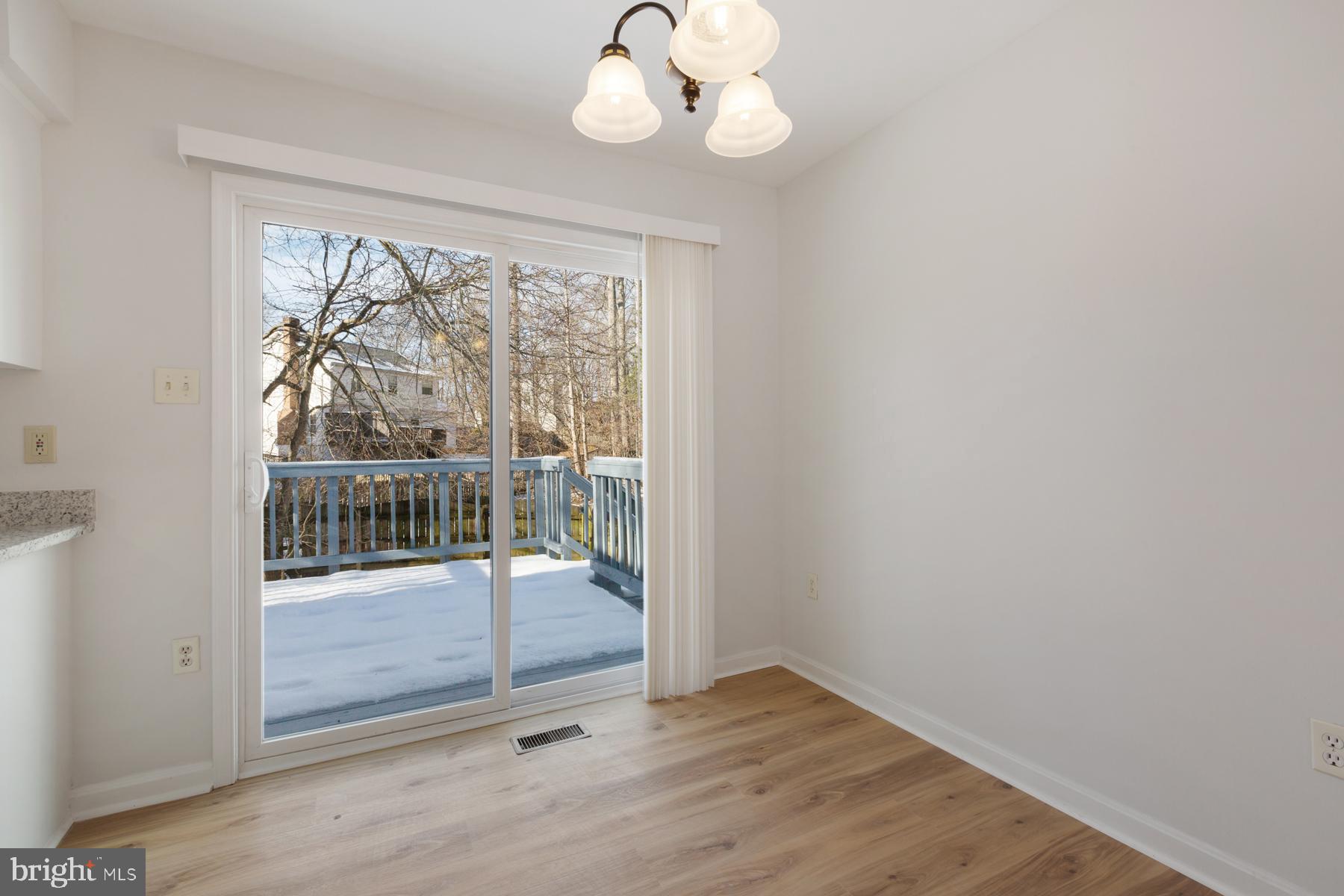 DEVON GREEN - Residential