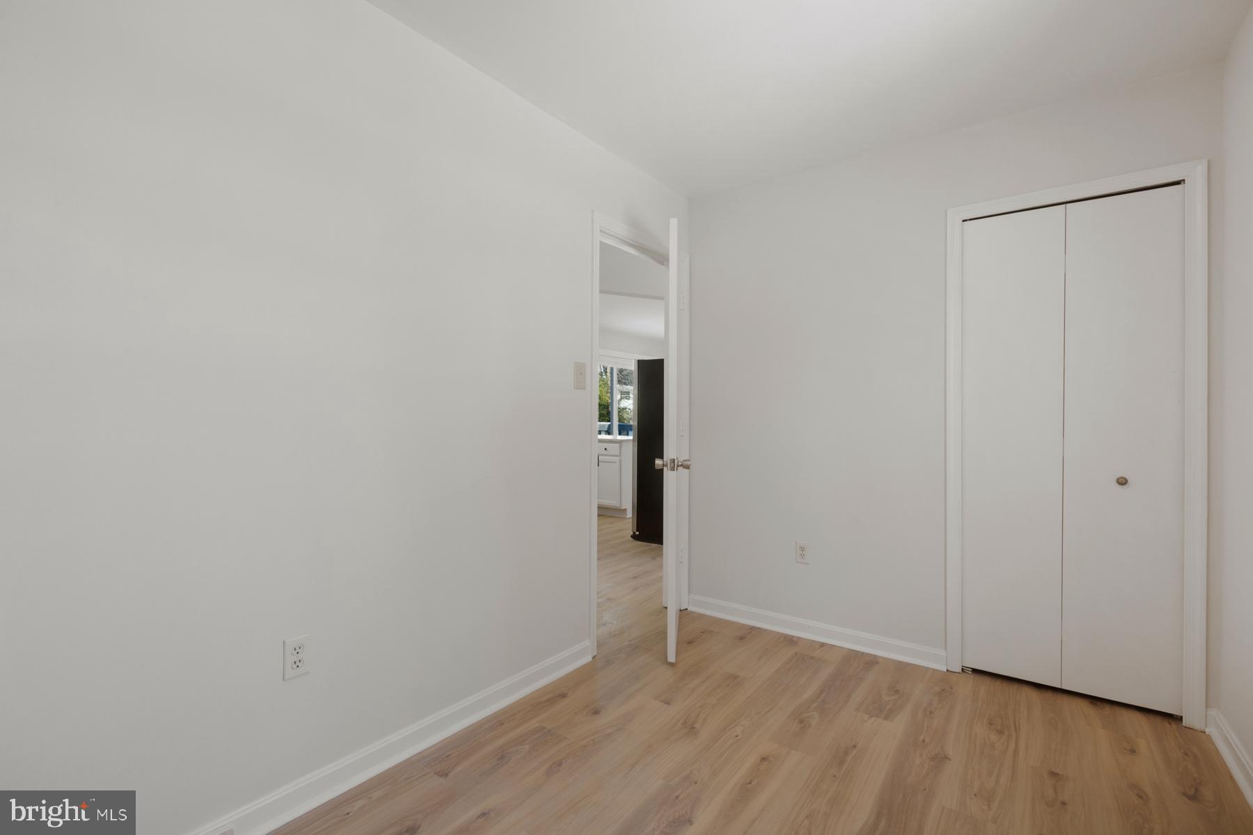 DEVON GREEN - Residential