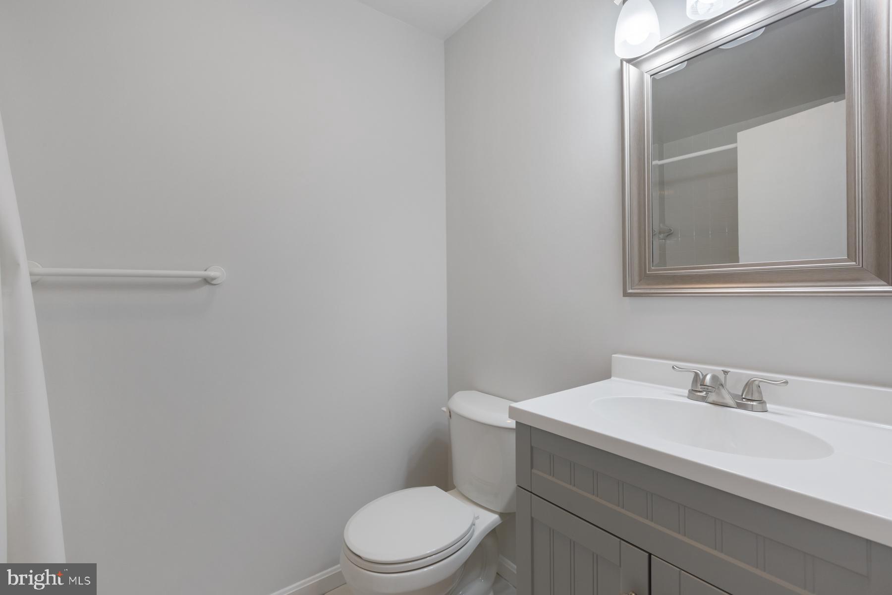 DEVON GREEN - Residential