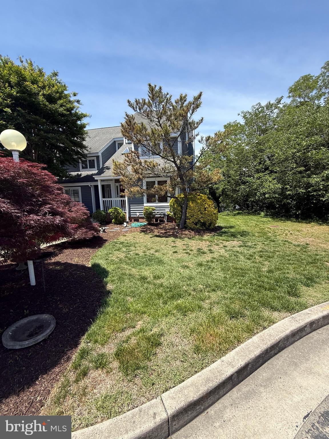 632 RIVER OAK COURT