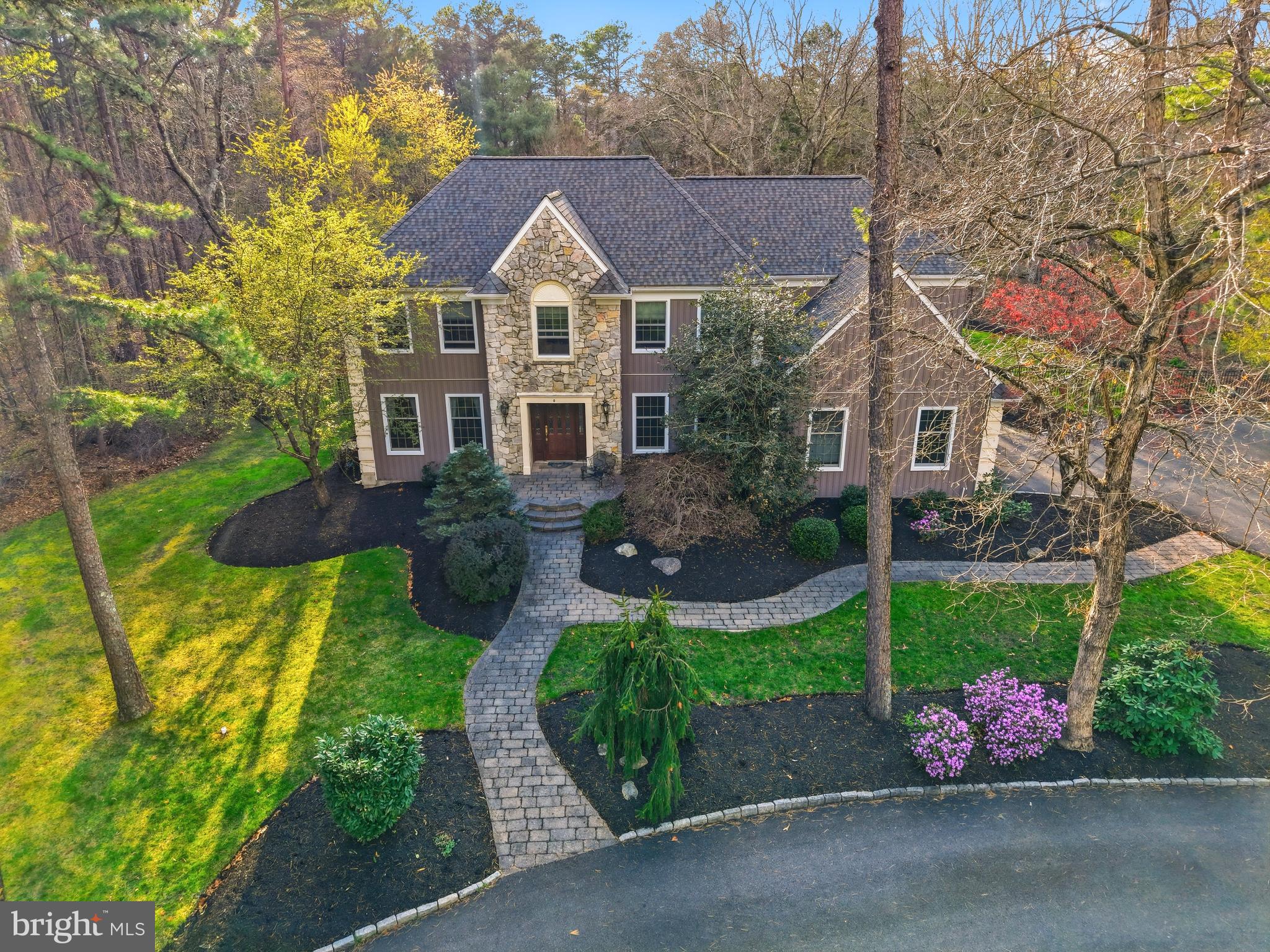 6 BRECKENRIDGE DRIVE