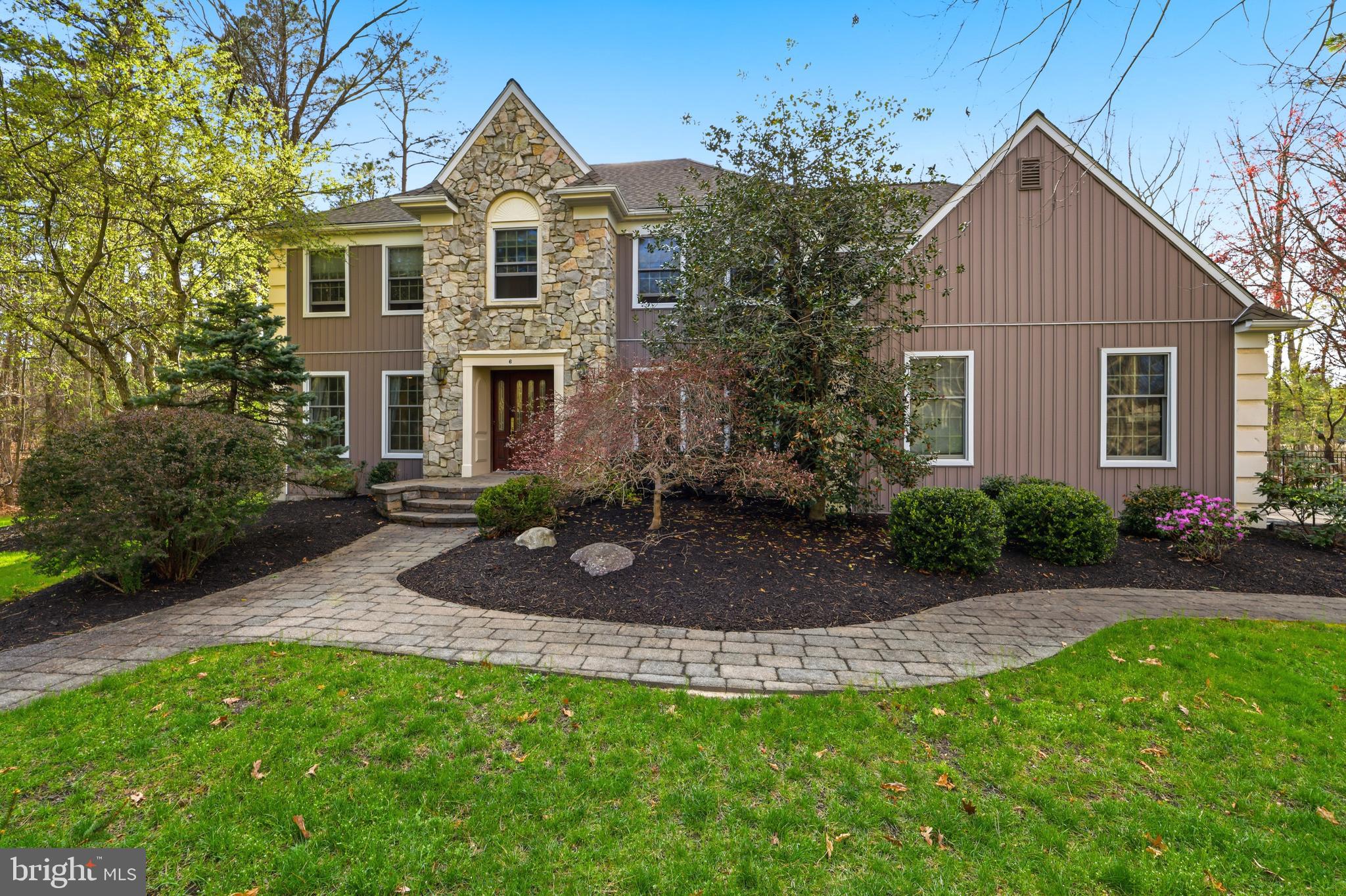 6 BRECKENRIDGE DRIVE