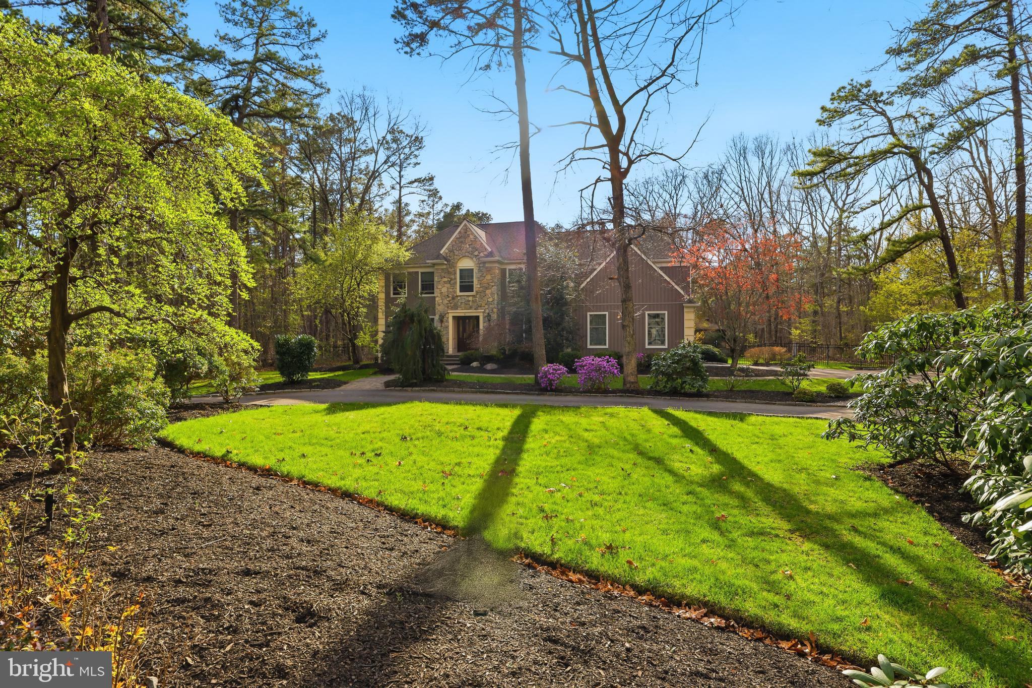 6 BRECKENRIDGE DRIVE