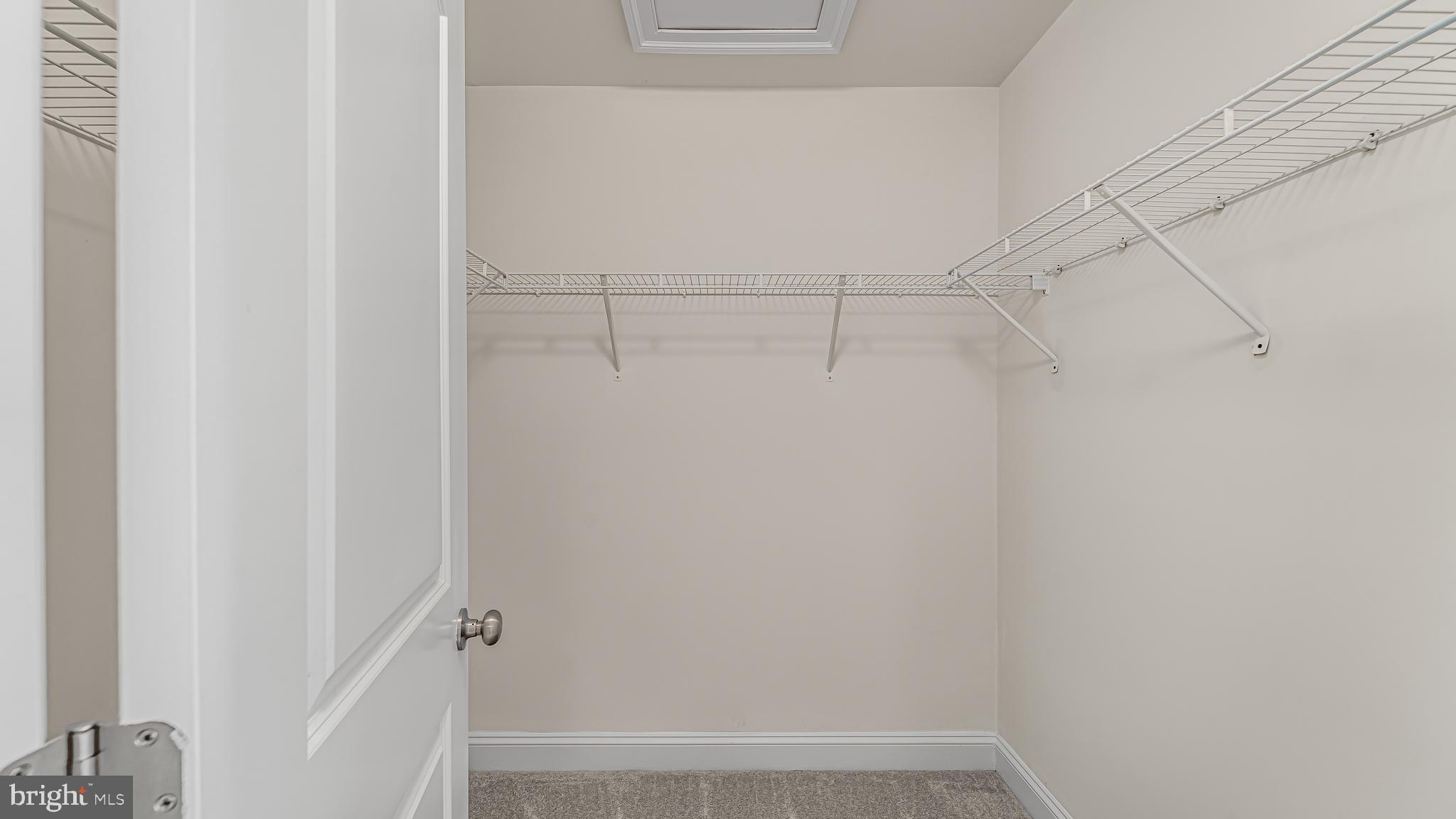 LIBERTY MANOR - Residential