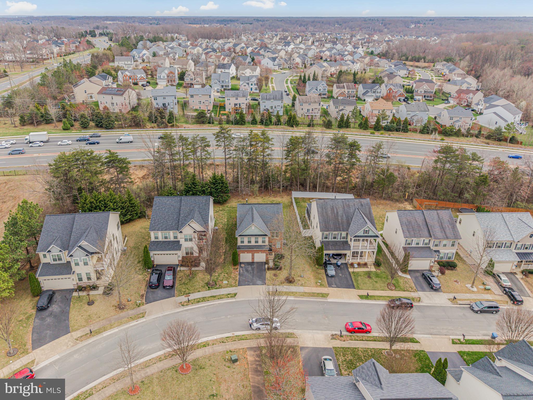 LIBERTY MANOR - Residential